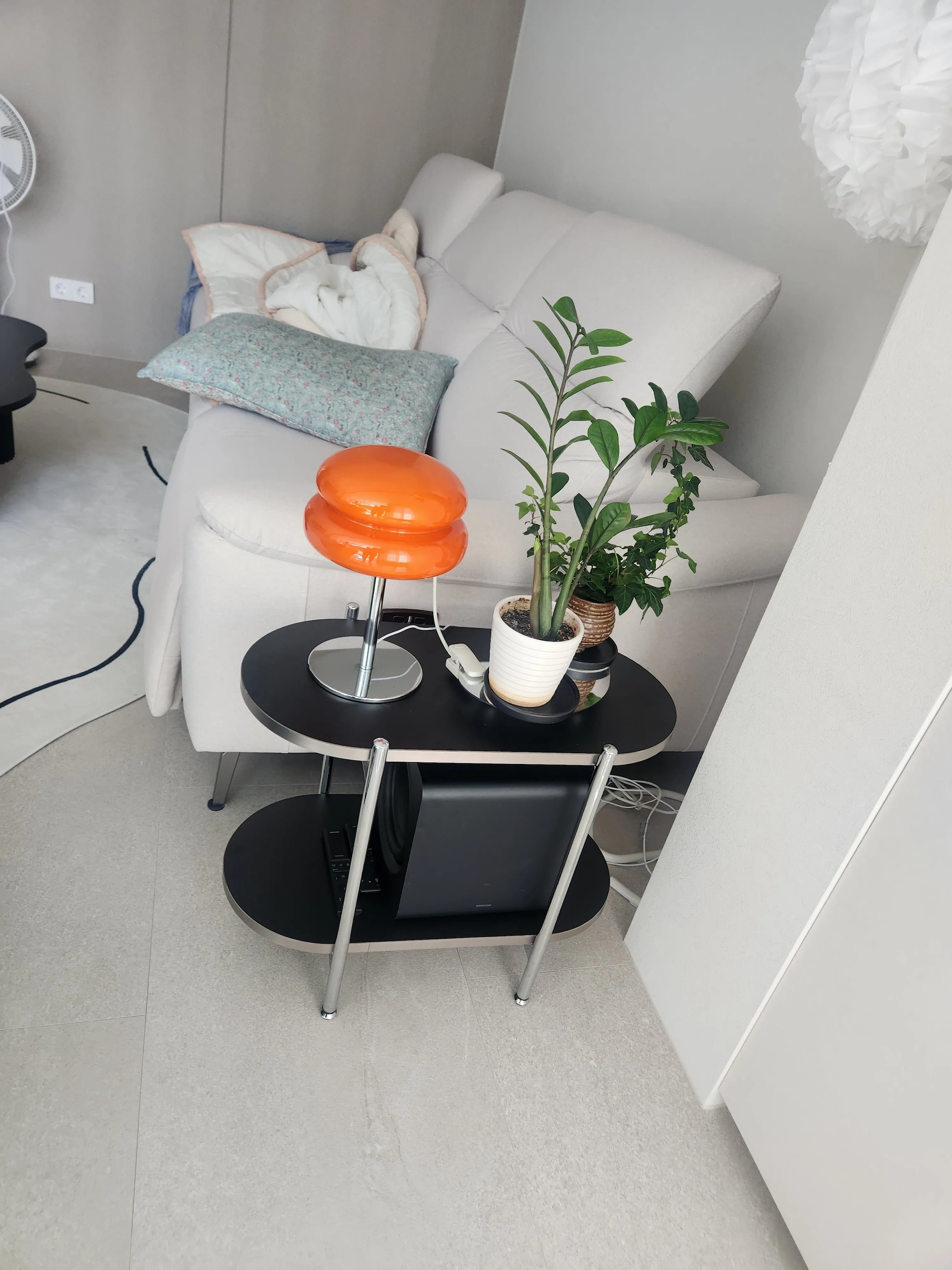 Gott Black Mid-Century Shelf user photo