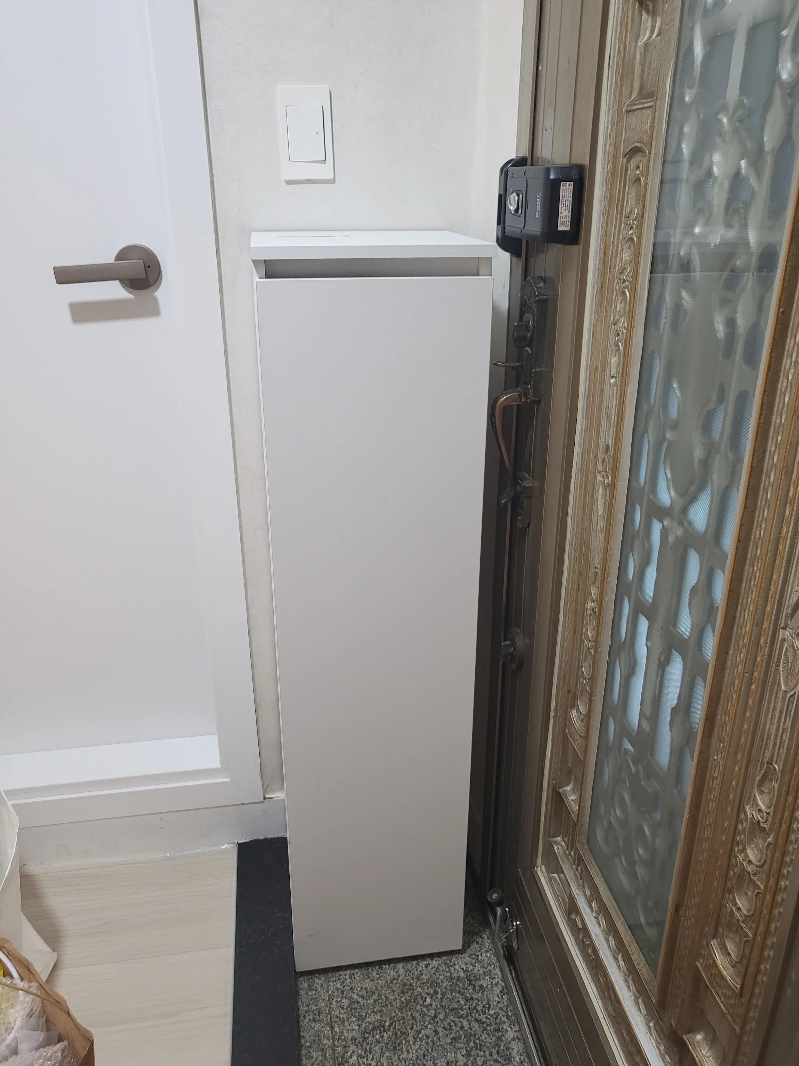 CUST Slim Entryway Shoe Cabinet Organizer user photo
