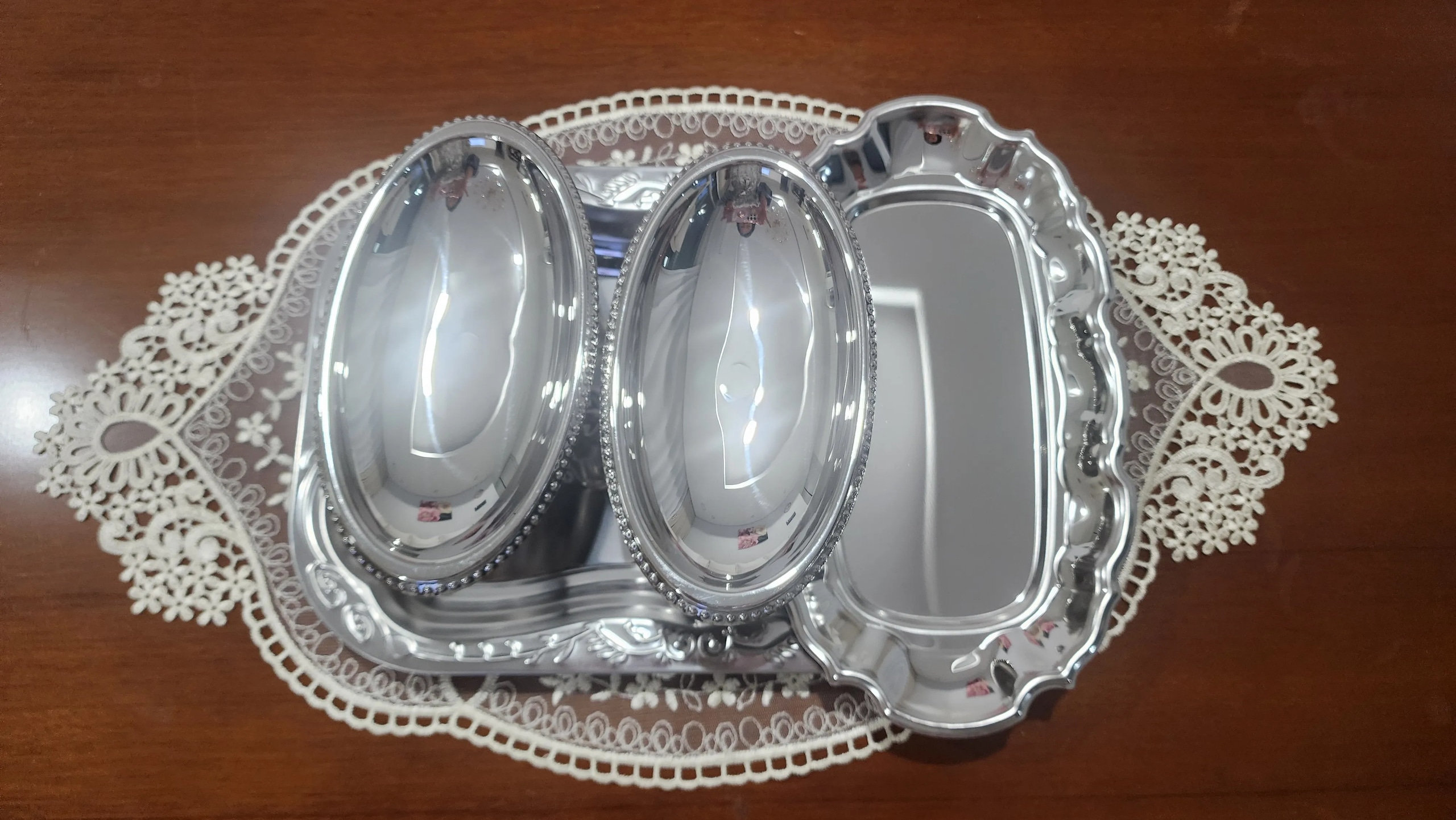 Gothic Ruffle Stainless Steel Tray user photo