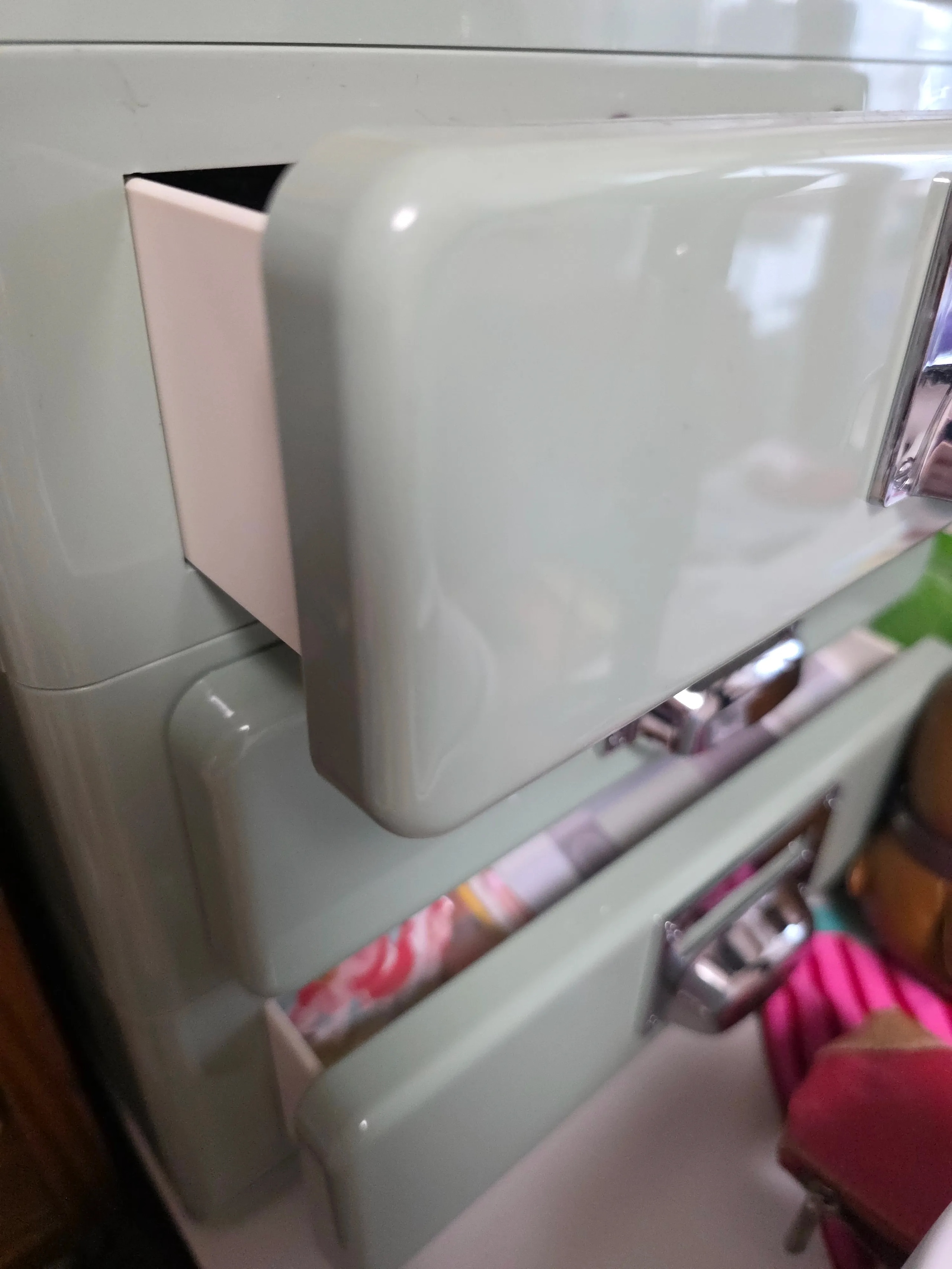Moto Mini Desk Drawer Cabinet user photo