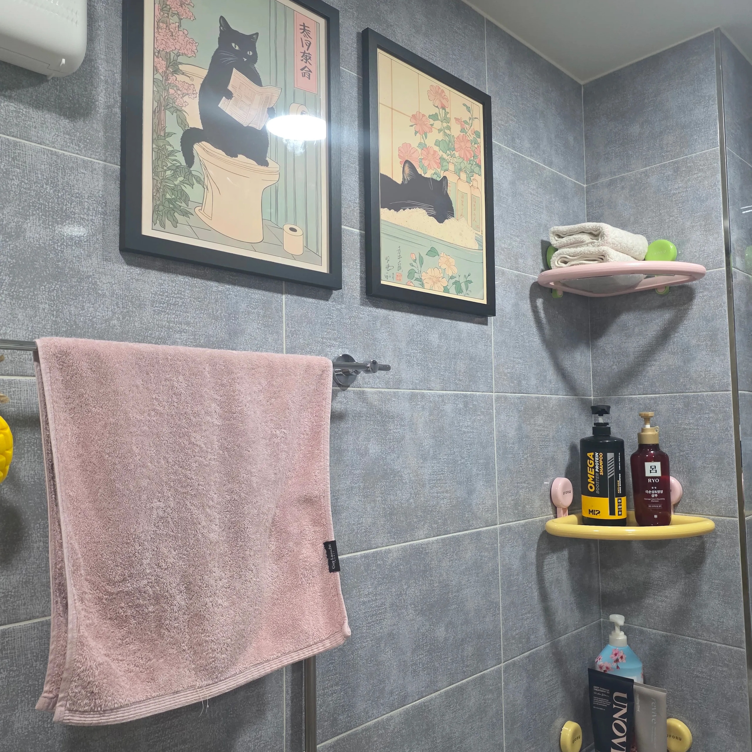 Pastel Pop Multipurpose Bathroom Hook user photo