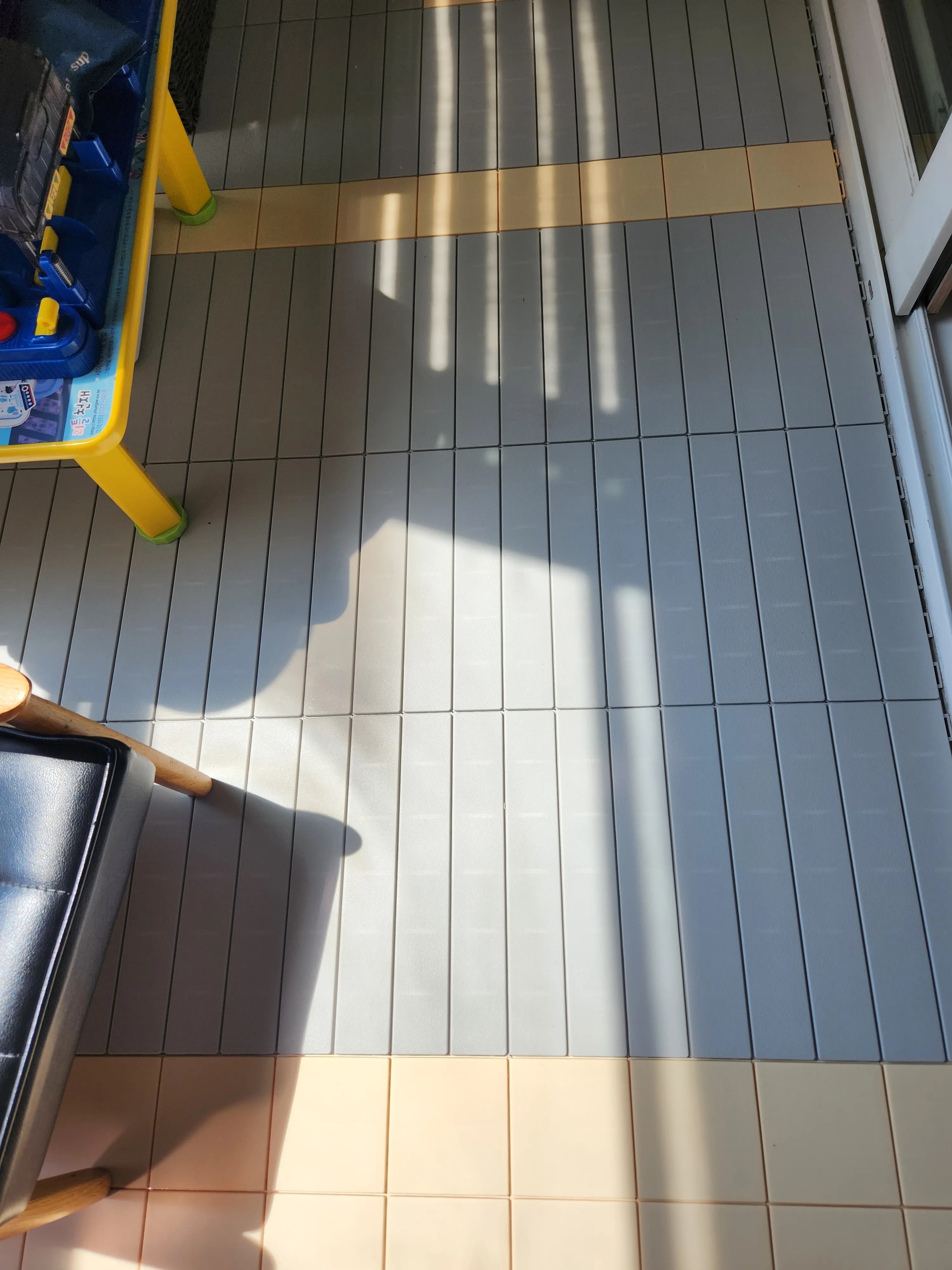 Seamless Checkerboard Deck Tile Set user photo