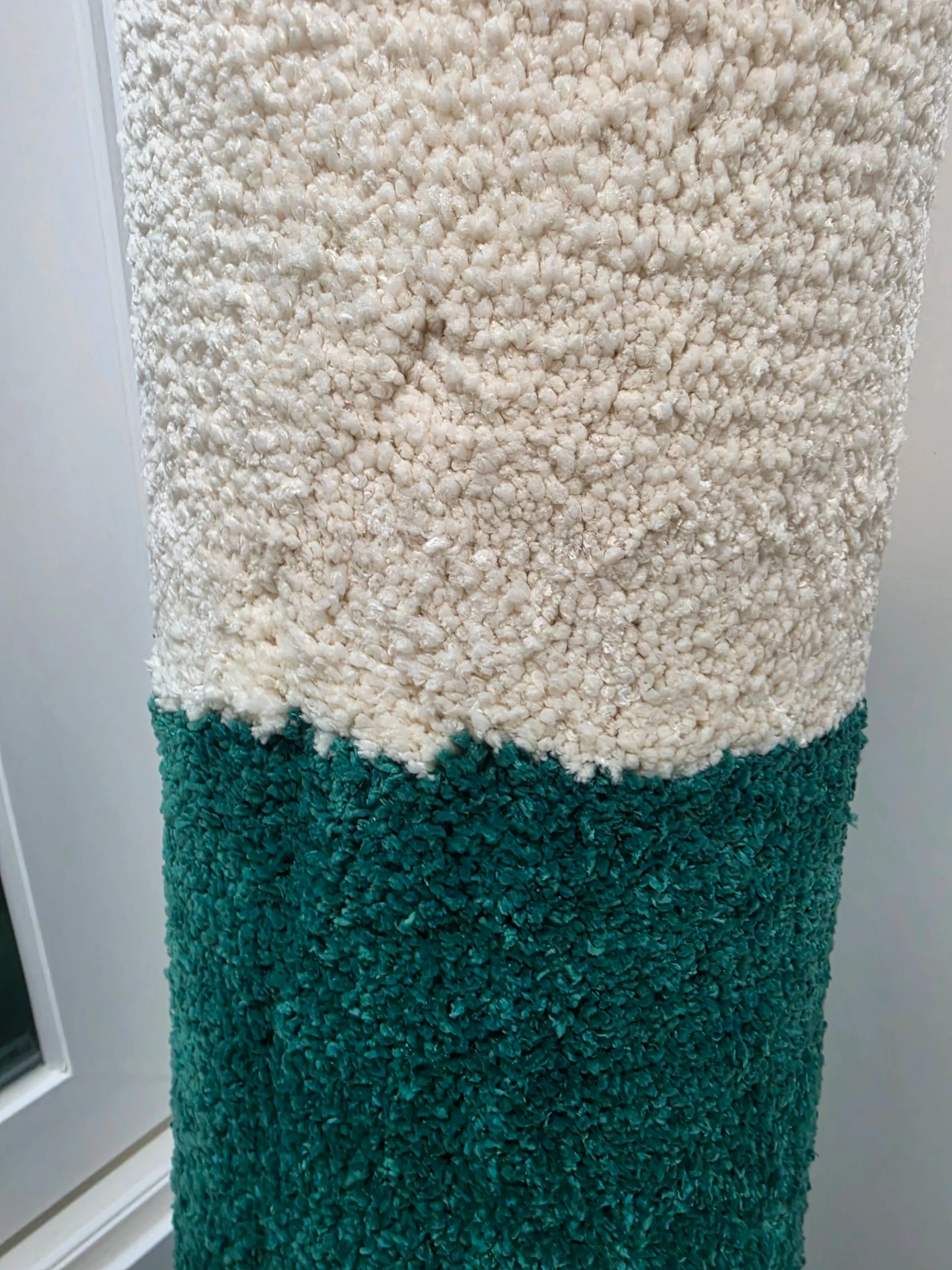 BWTZ Plush Long-Pile Jacquard Area Rug user photo