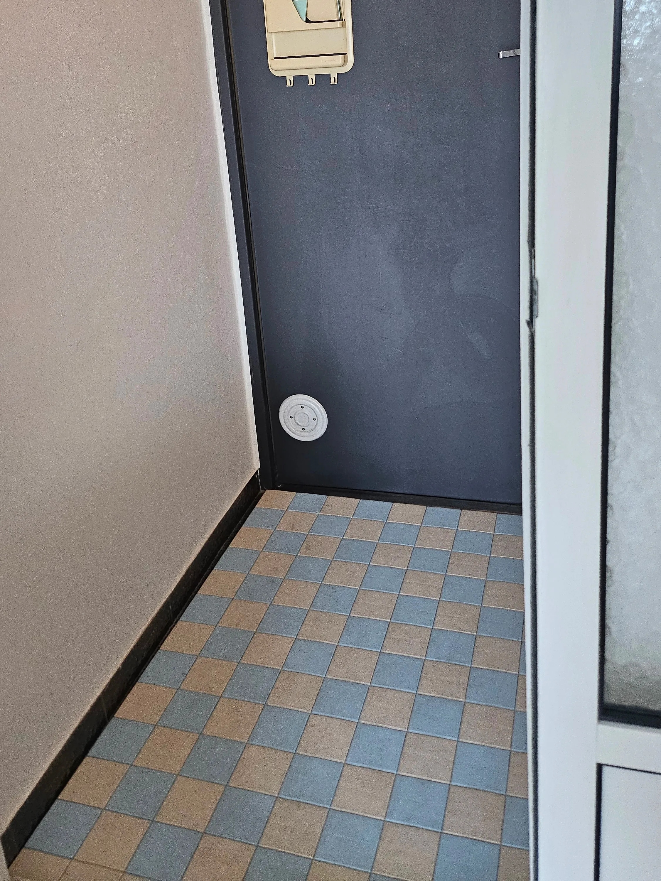 Seamless Checkerboard Deck Tile Set user photo