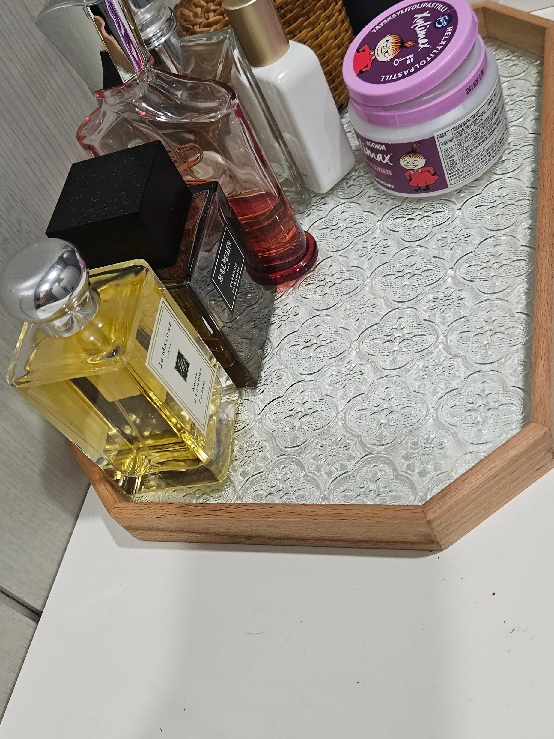 Walnut Wood Glass Tray user photo