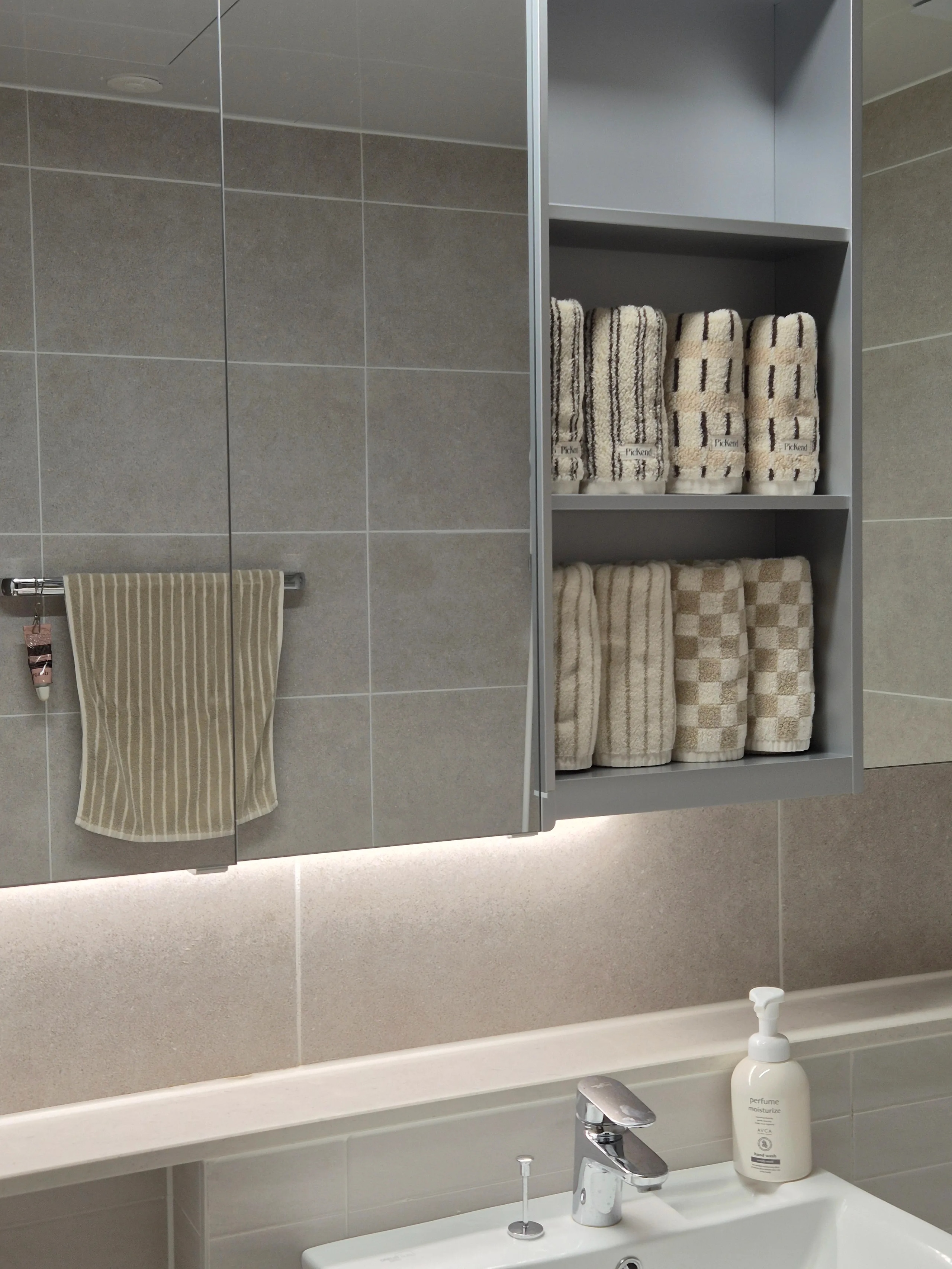 Slow Bath Design Soft 40s Cotton Towel Sets user photo