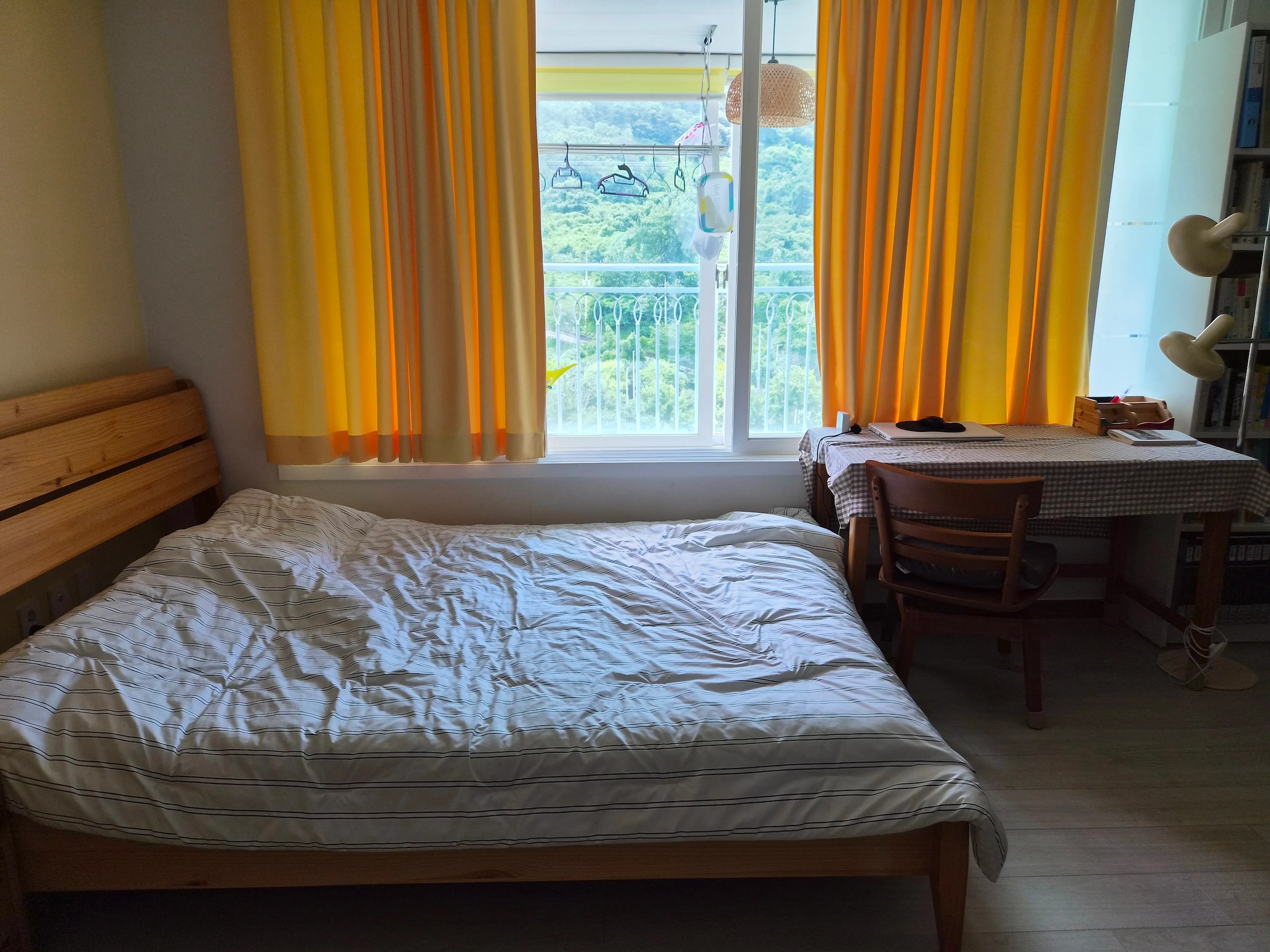 Self-Warming Stripe Comforter Set user photo