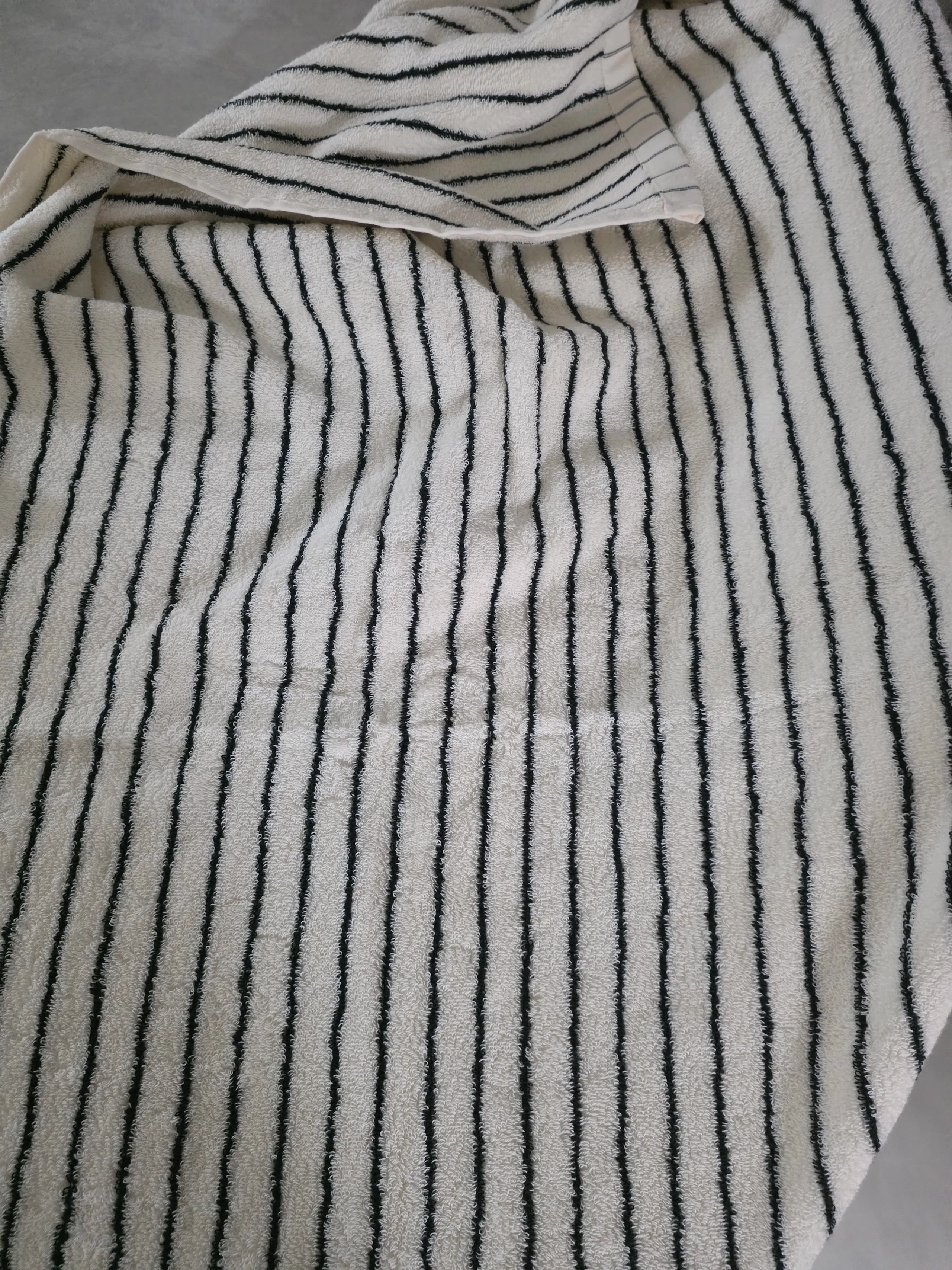 Cotton Modern Stripe Oversized Bath & Beach Towel user photo