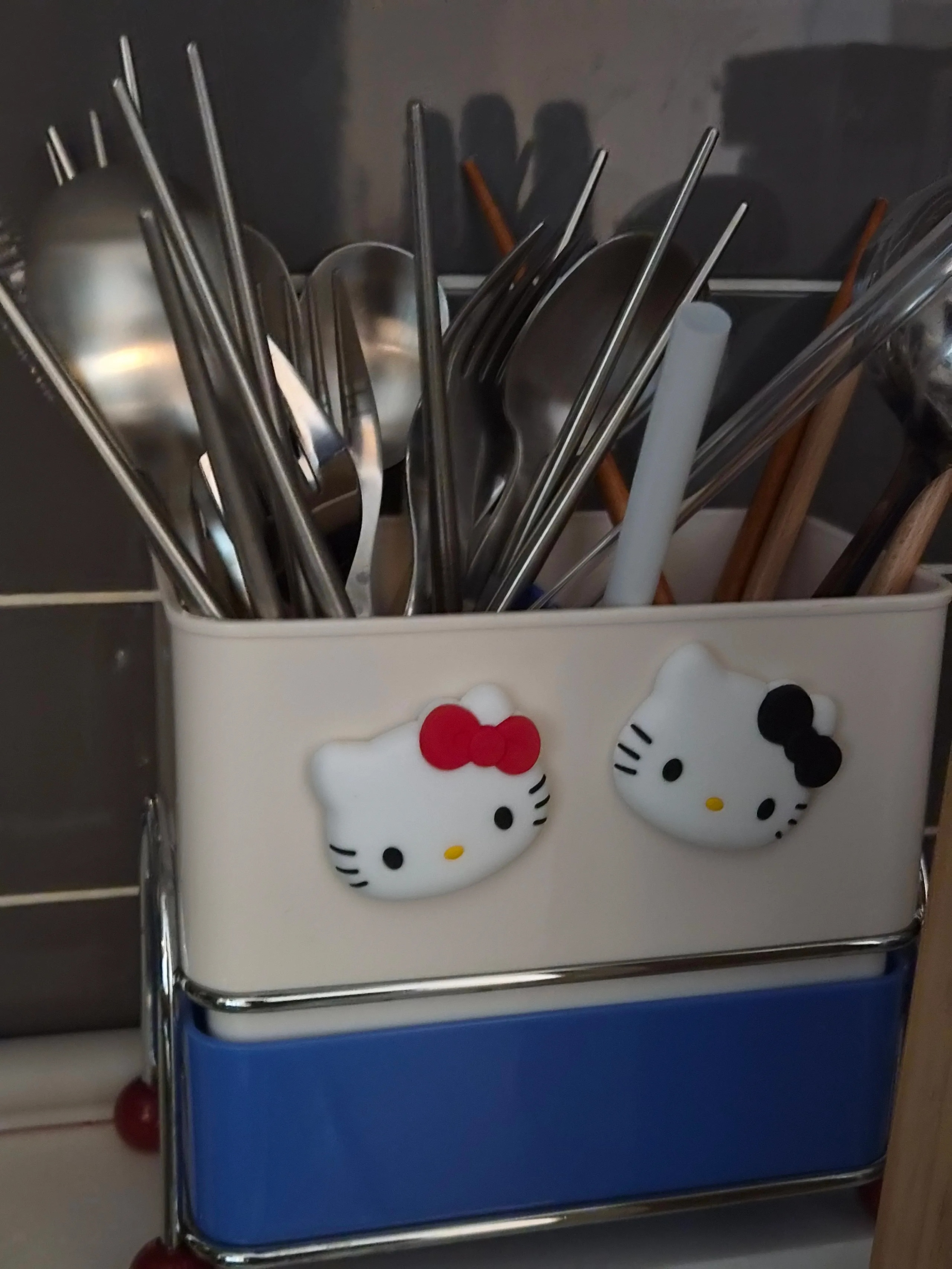 Bauhaus 2-Compartment Draining Cutlery & Utensil Holder user photo