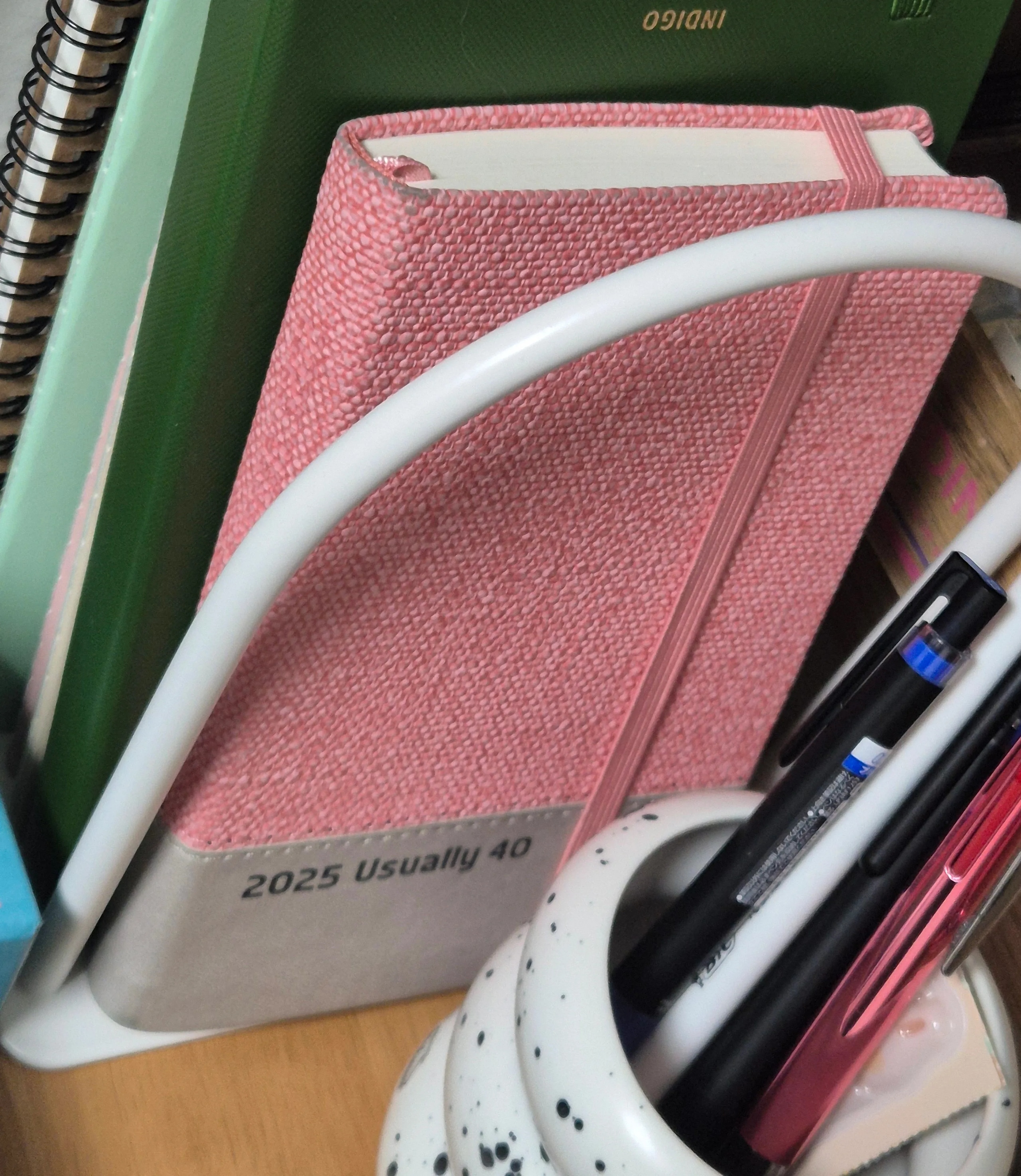 U-Steel Metal Bookend Organizer user photo