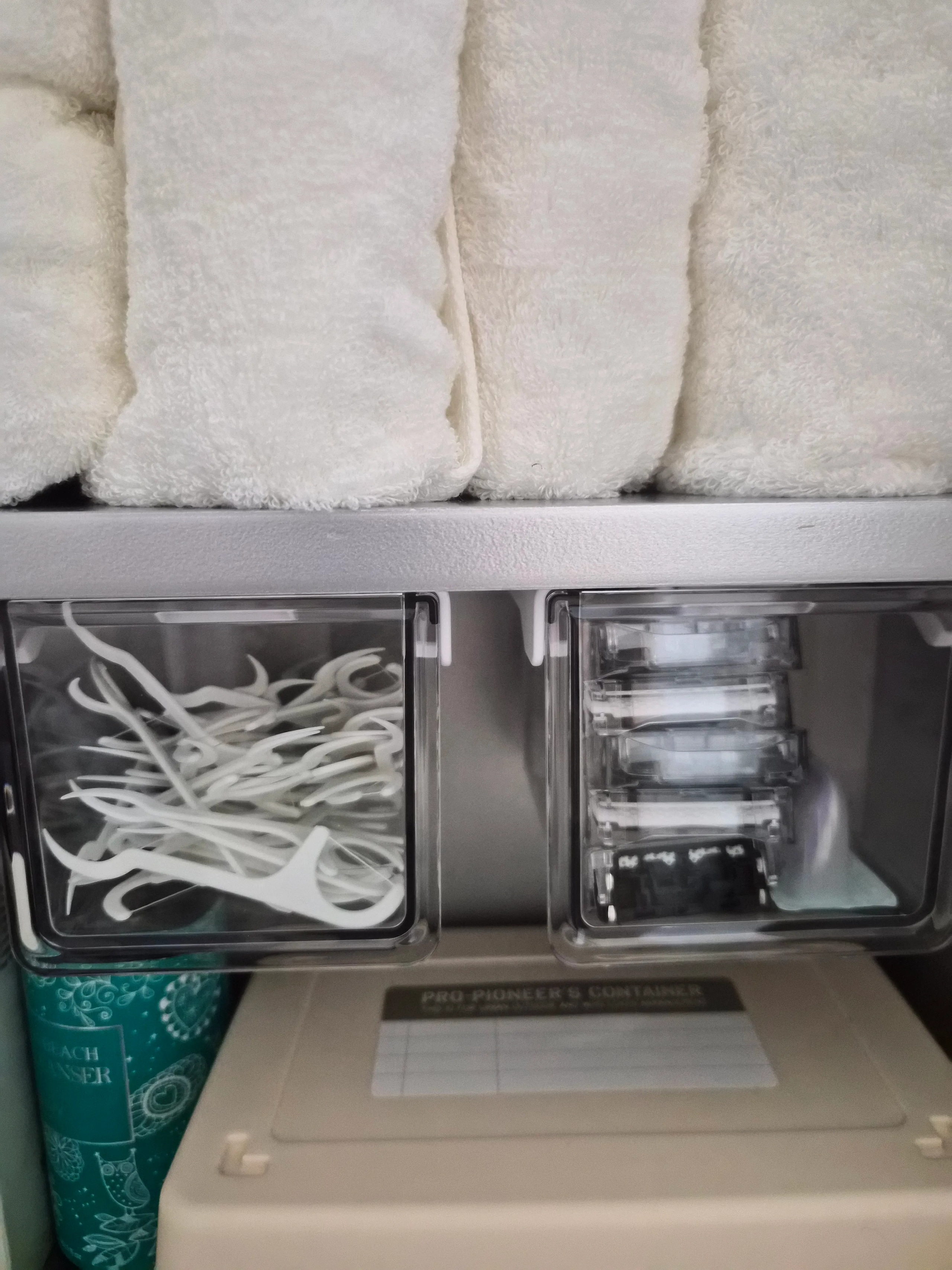 Clear Stash Adhesive Mini Drawer user photo