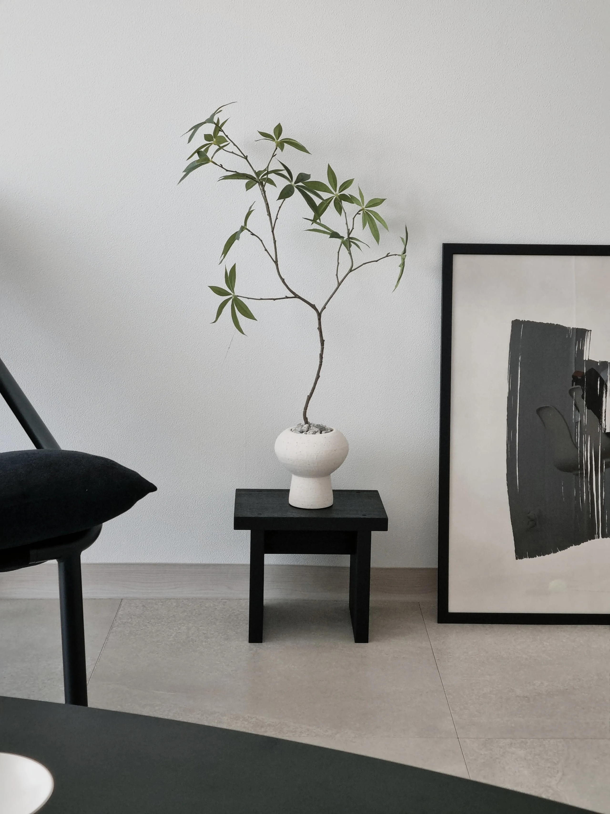 Rectangular Wood Mini Plant Stand user photo