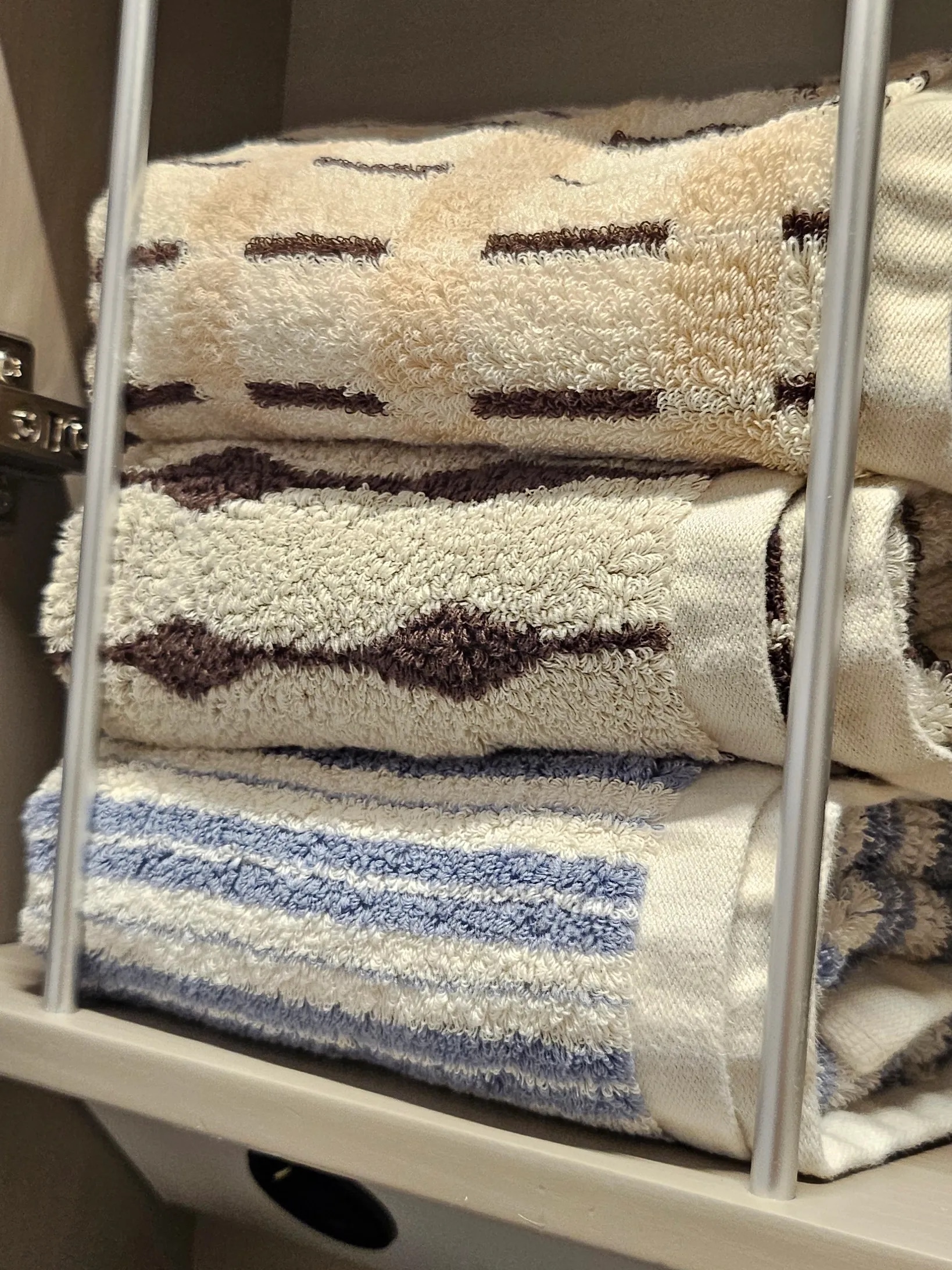 Slow Bath Design Soft 40s Cotton Towel Sets user photo