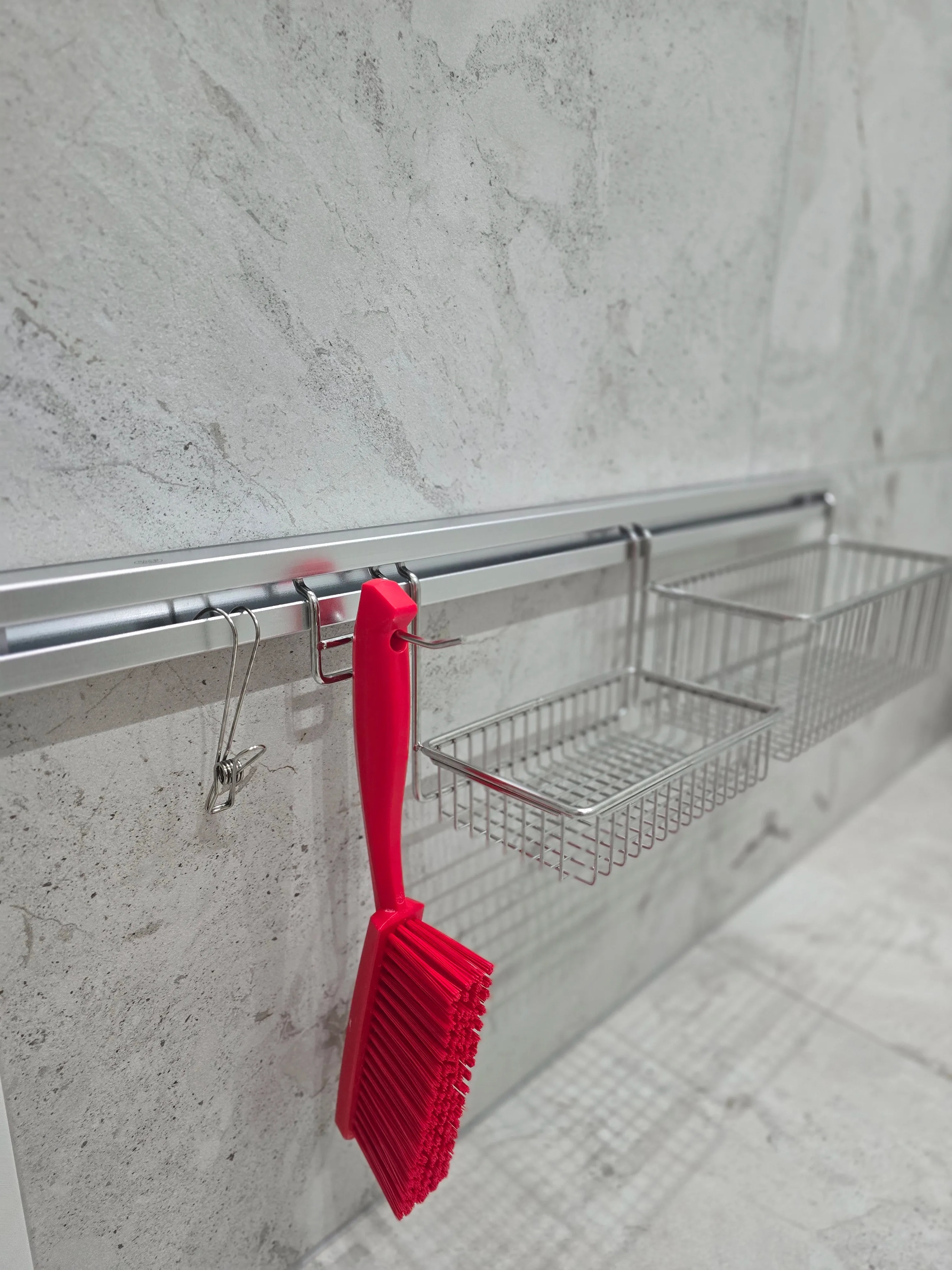 Modular Wall Rail Storage Organizer user photo