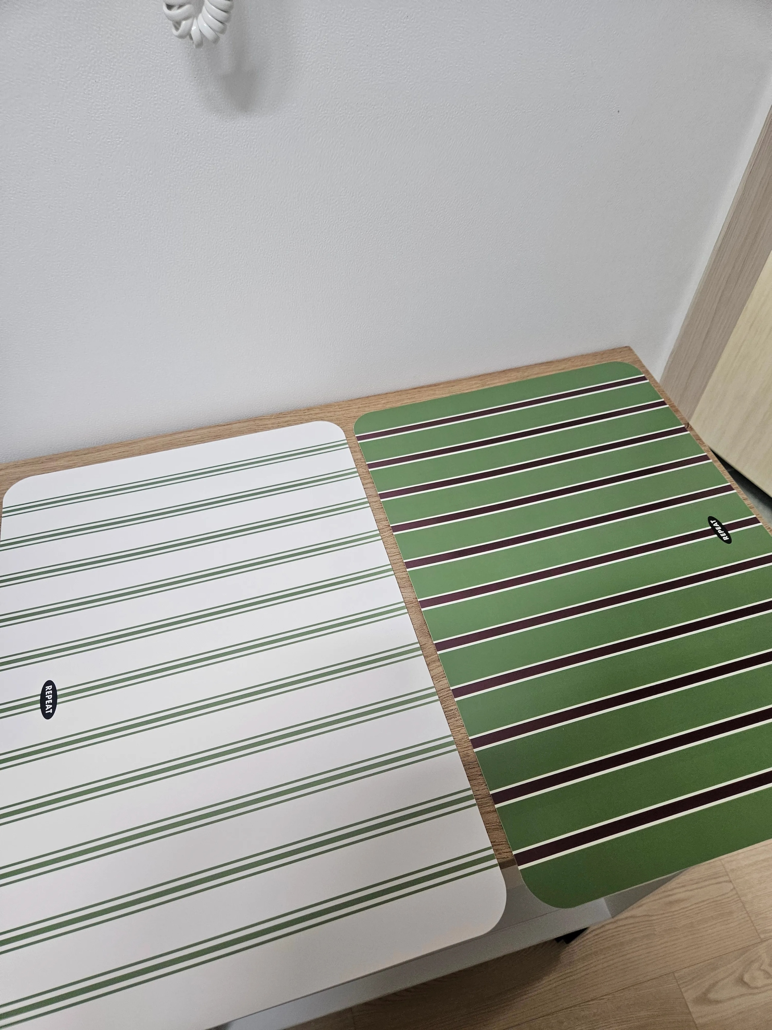 Days Reversible Table Mat Set (2-Piece) user photo