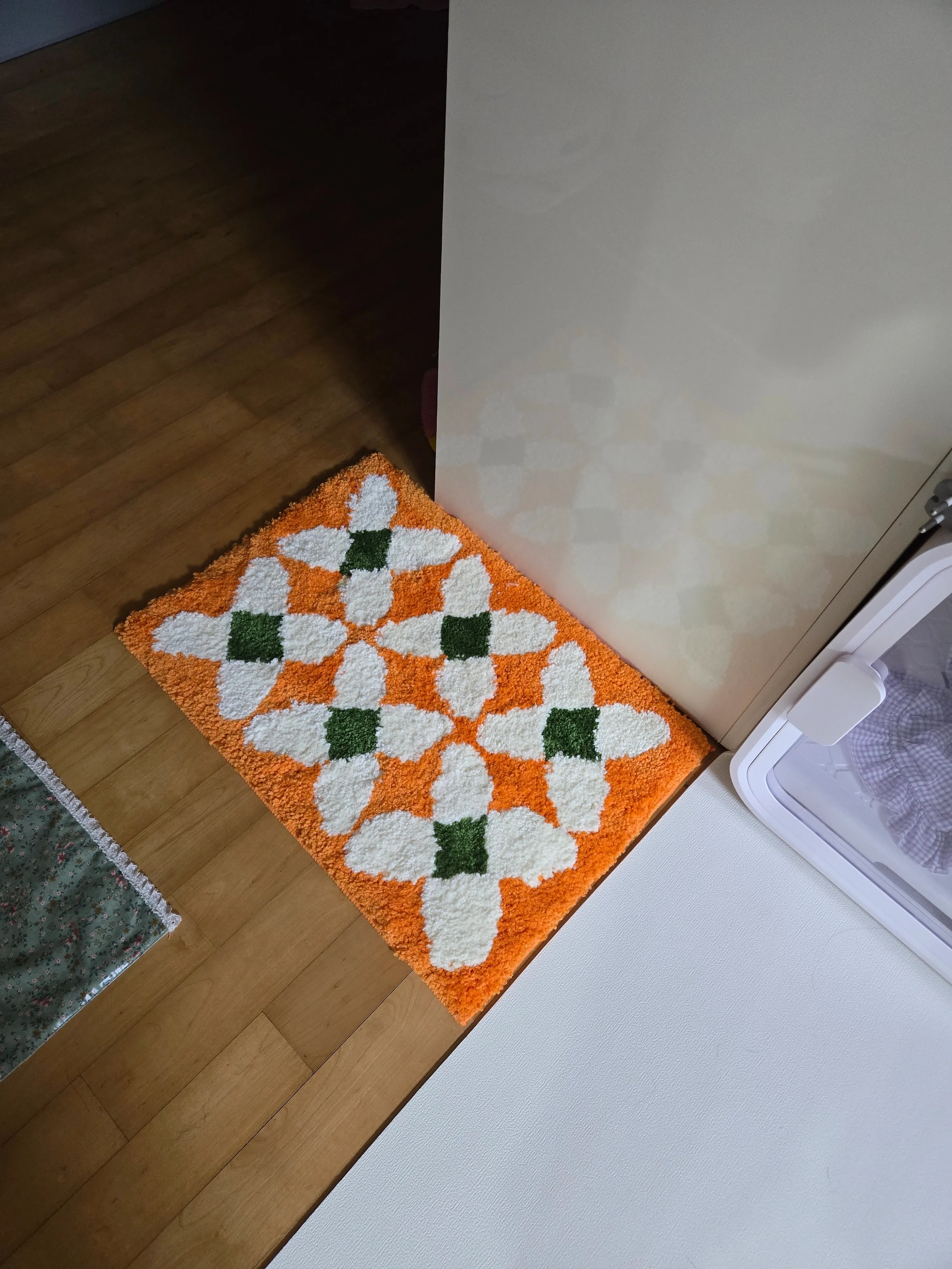 Tangerine Diamond Mini Rug user photo