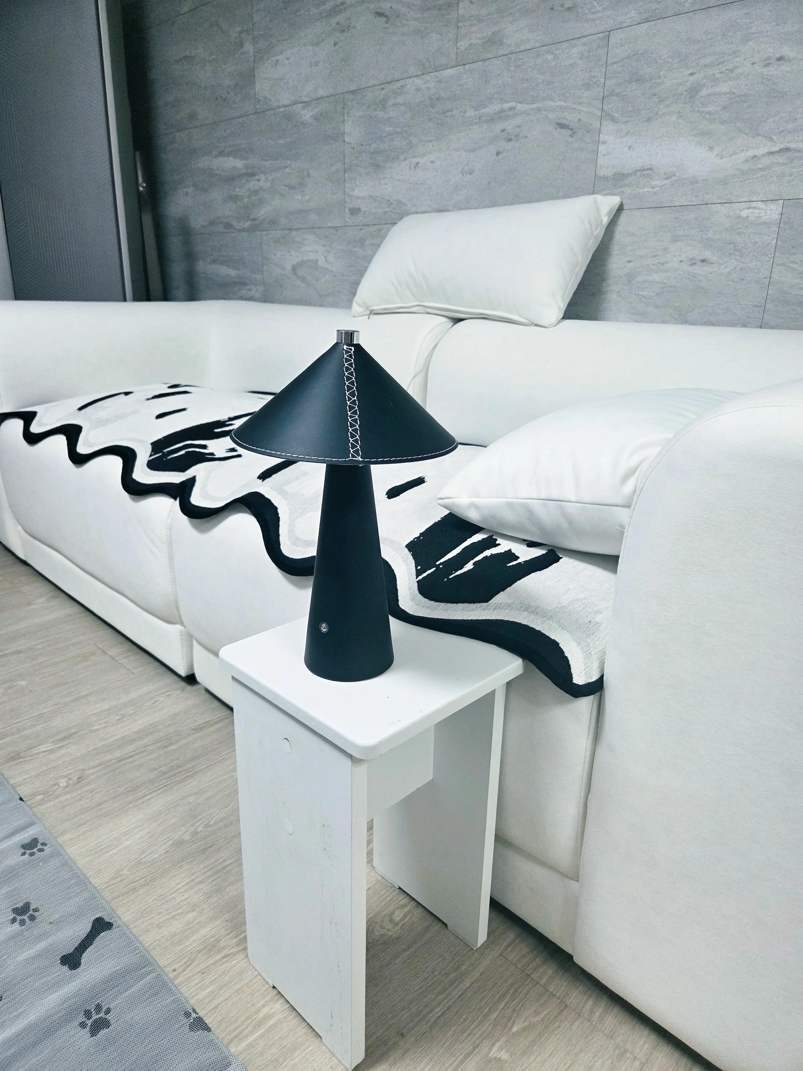 Bonic Arc Table Lamp user photo