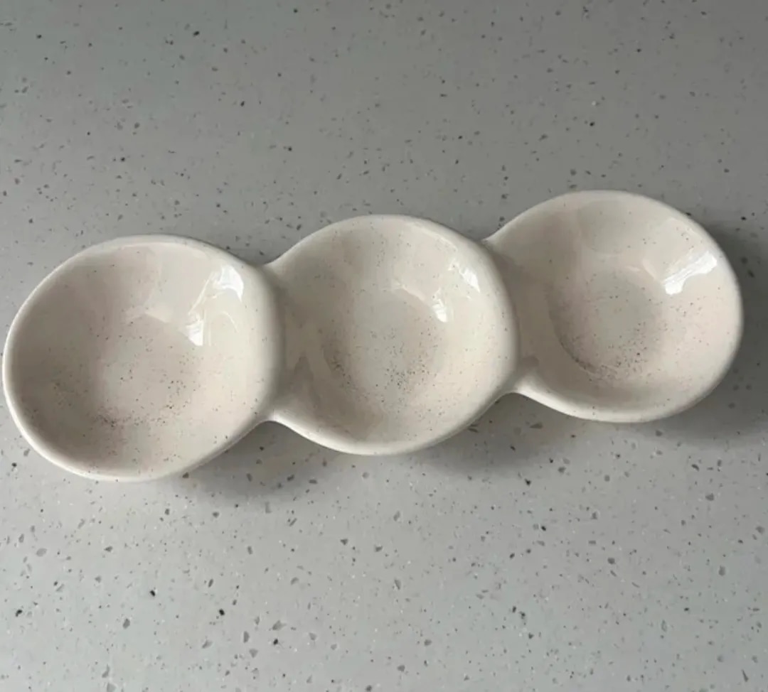 Pebbler 3-Section Divided Sauce Dish user photo
