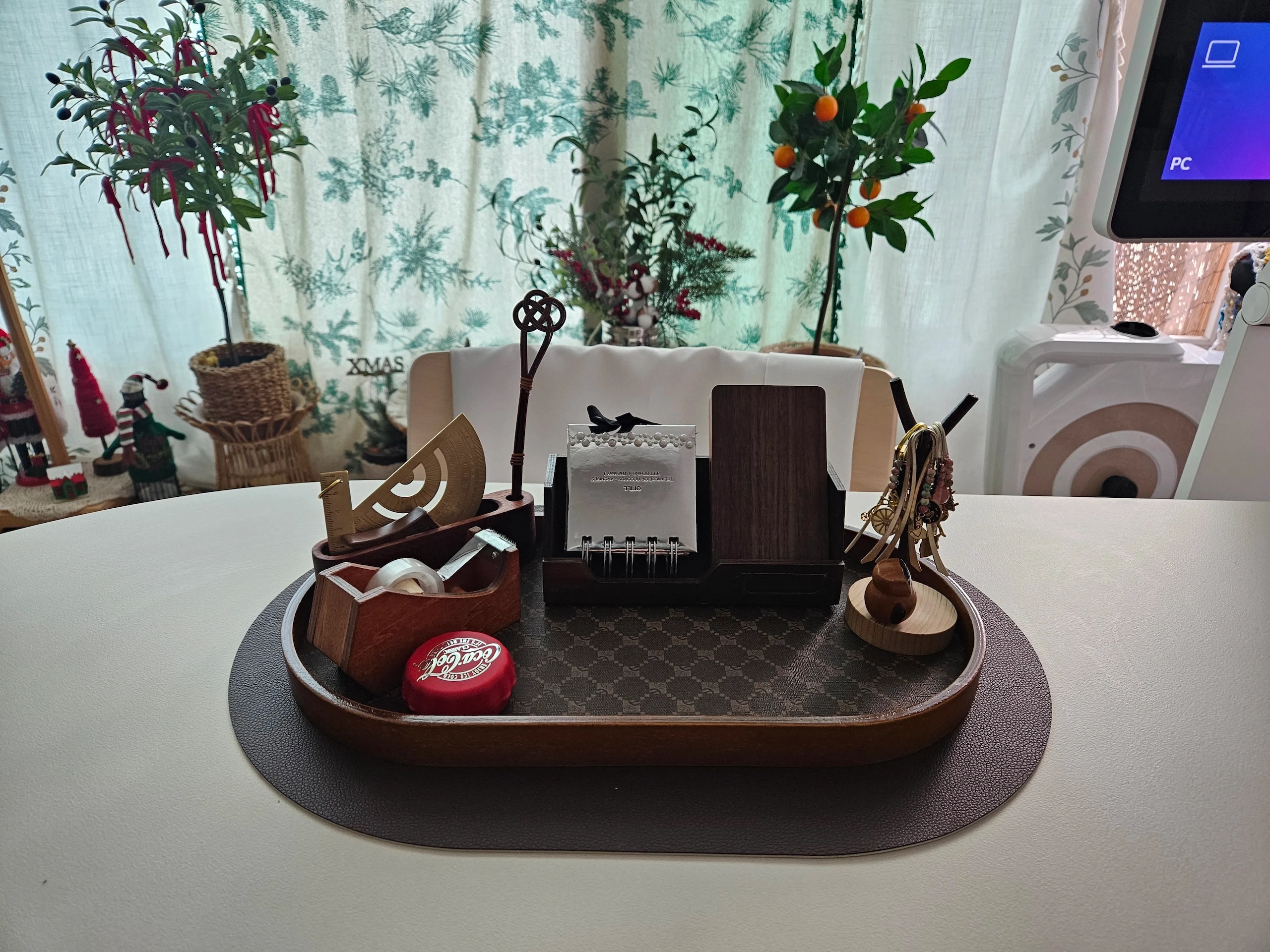 Walnut Wood Glass Tray user photo