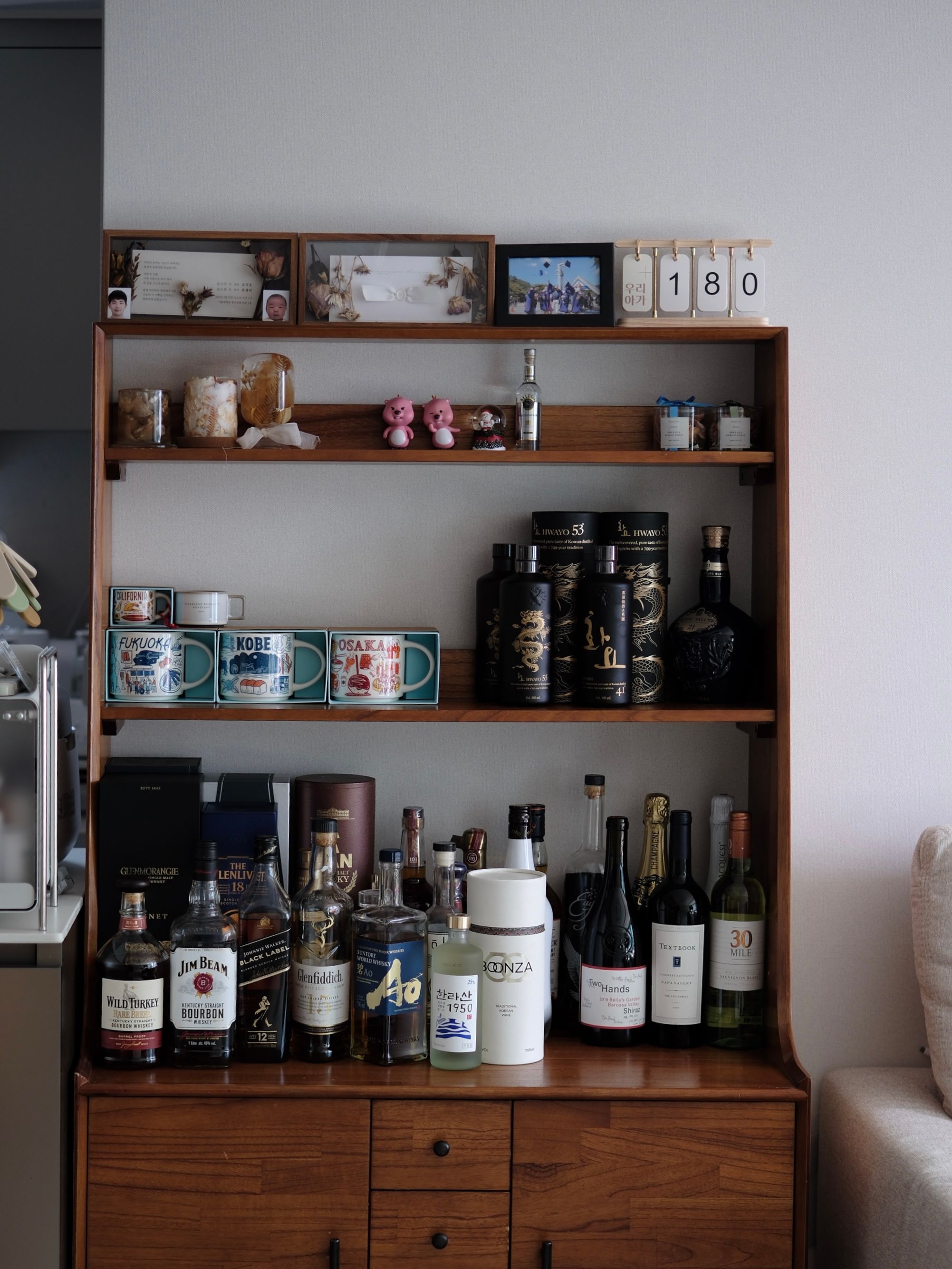 White Sliding Door Metal Storage Cabinet user photo