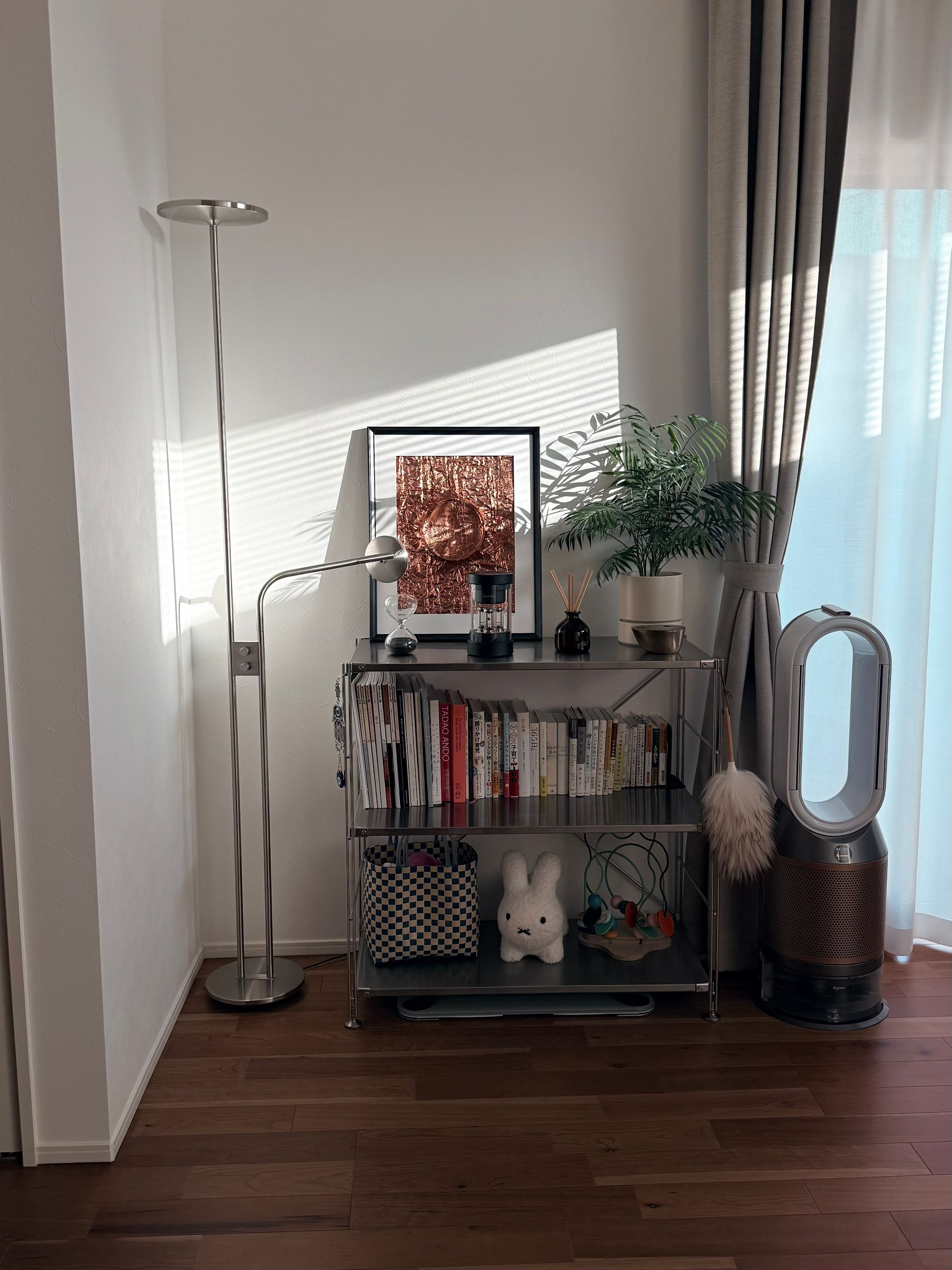 IKEA ISJAKT イスヤクト LEDフロアアップライト/読書ランプ