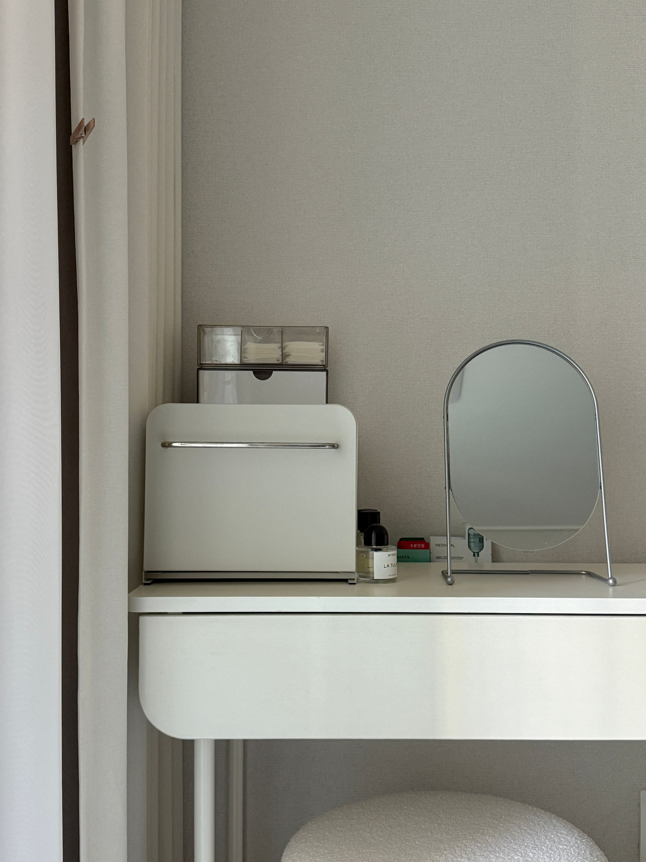 Mid-Century Slide Steel Storage Cabinet user photo