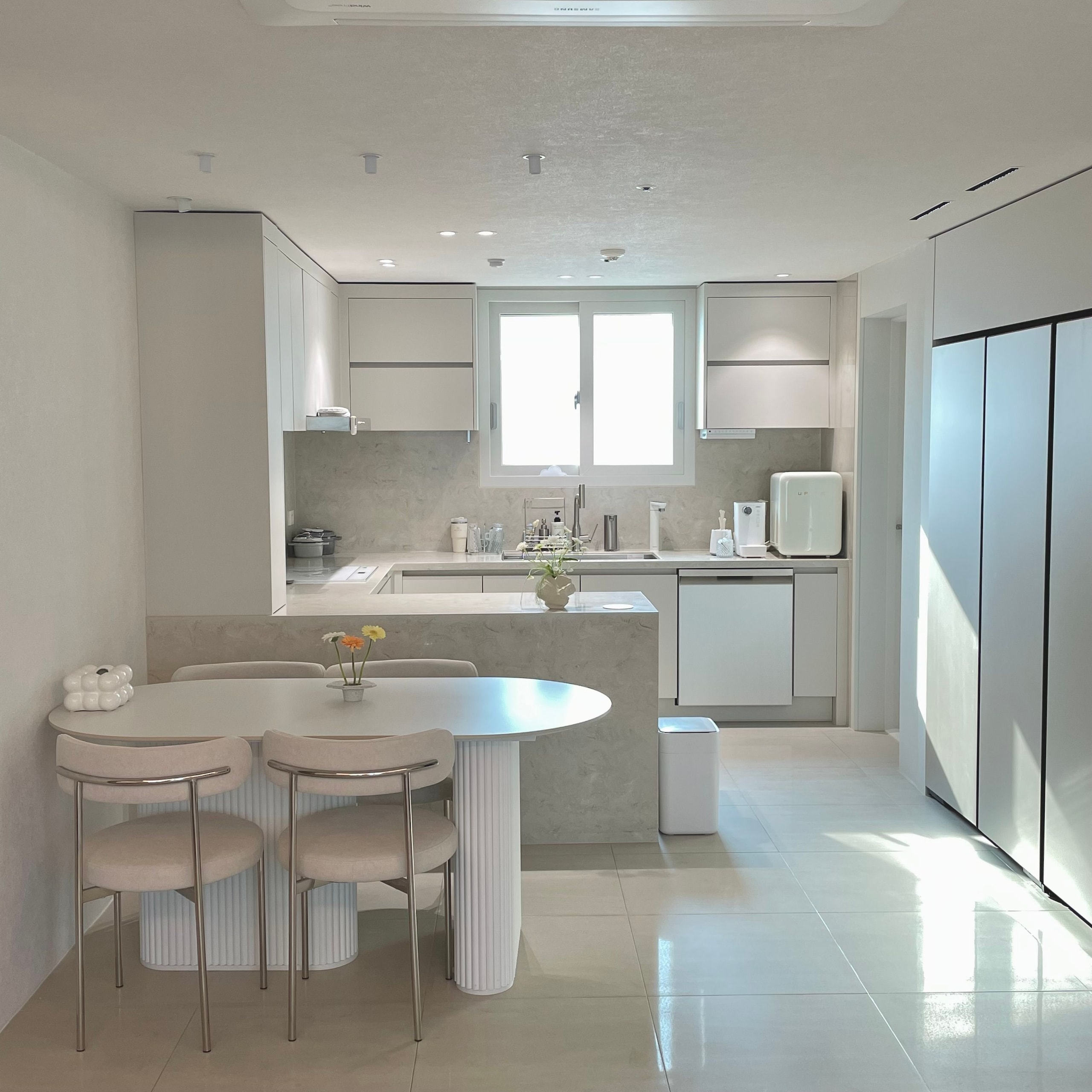 에어라트론 | 라이프스타일 슈퍼앱, 오늘의집