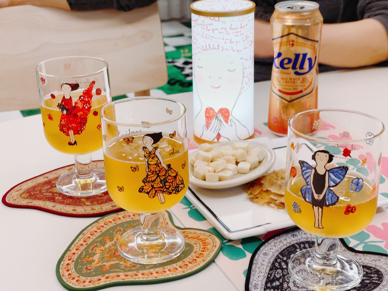 Ribbon & Heart Cheese Plate Set user photo