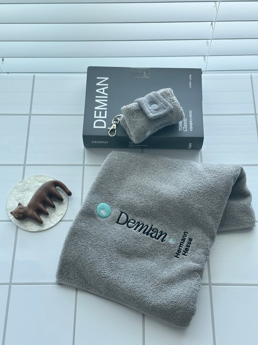 Towelbook Hand Towel user photo