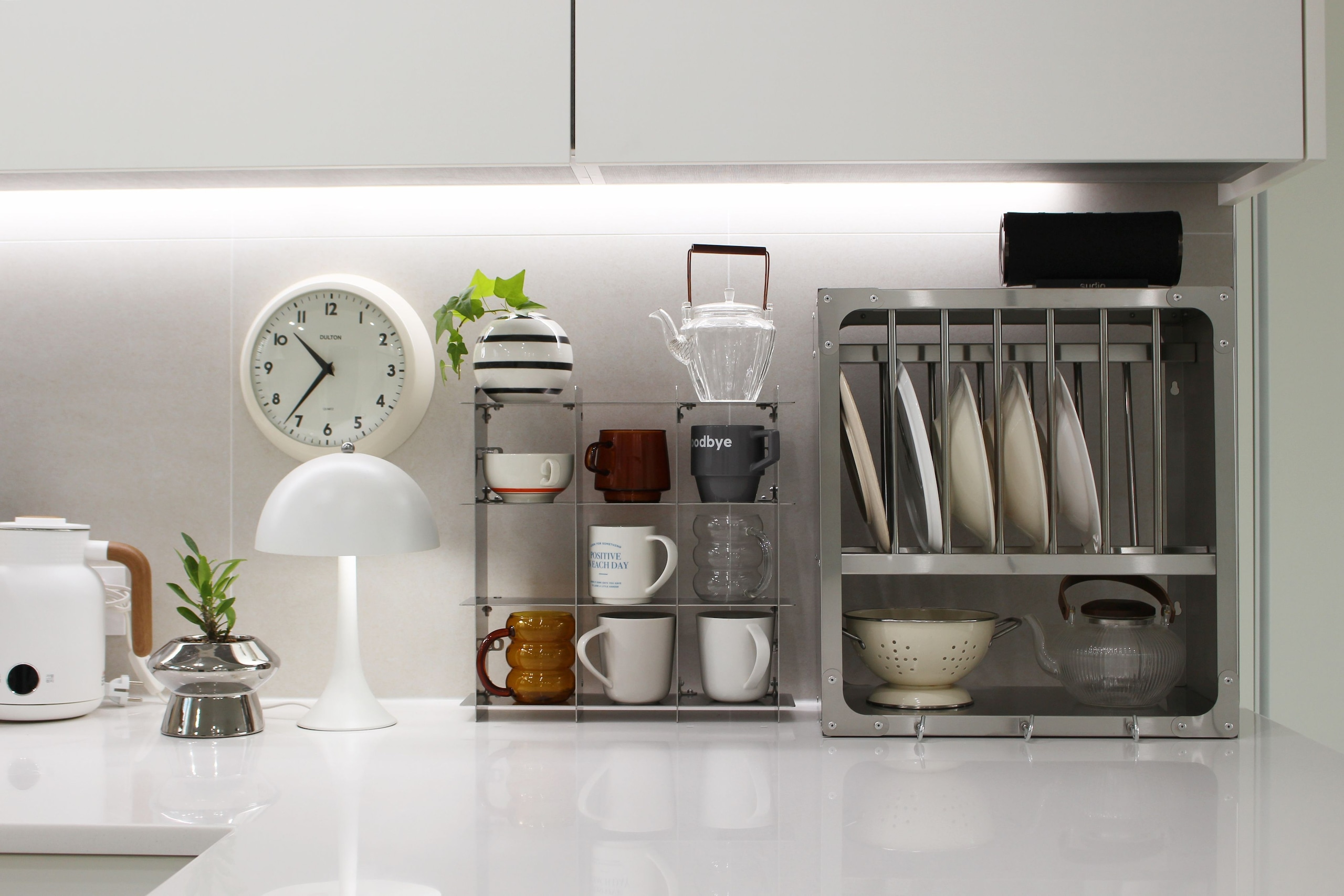 Stainless Grid Storage Shelf user photo