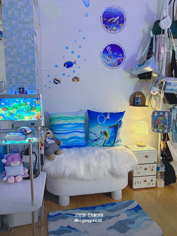 Wavy Blue Tufted Rug user photo