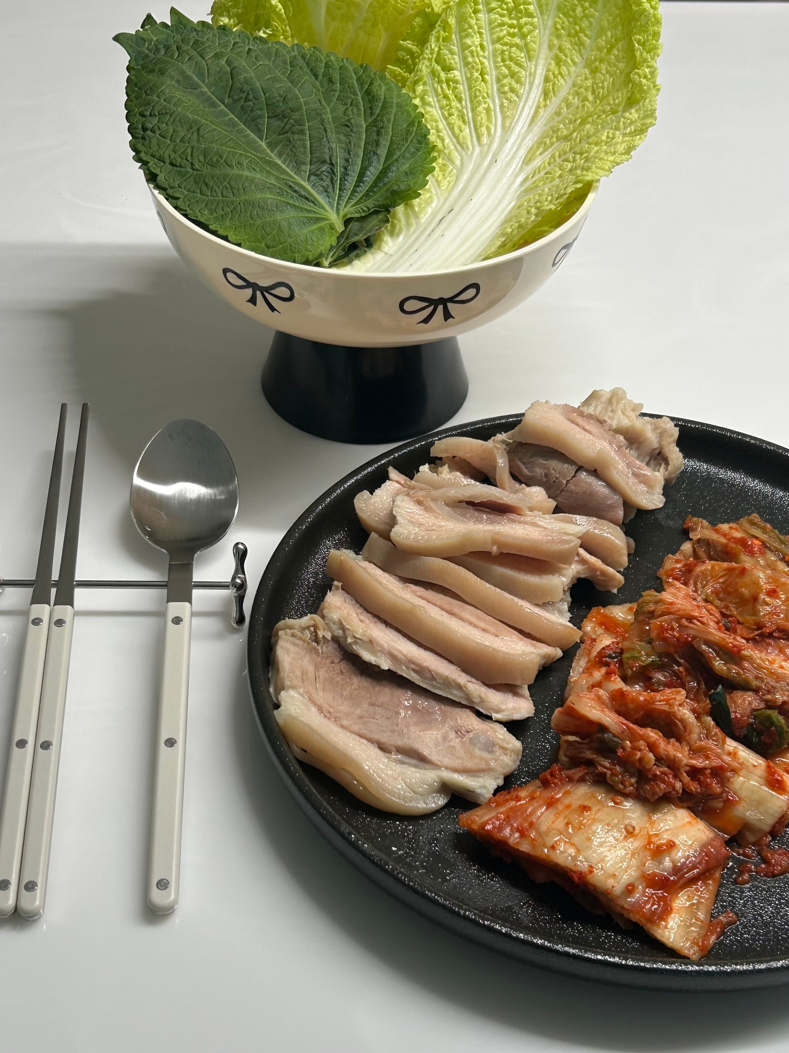 Bow Pedestal Fruit Bowl with Drain user photo