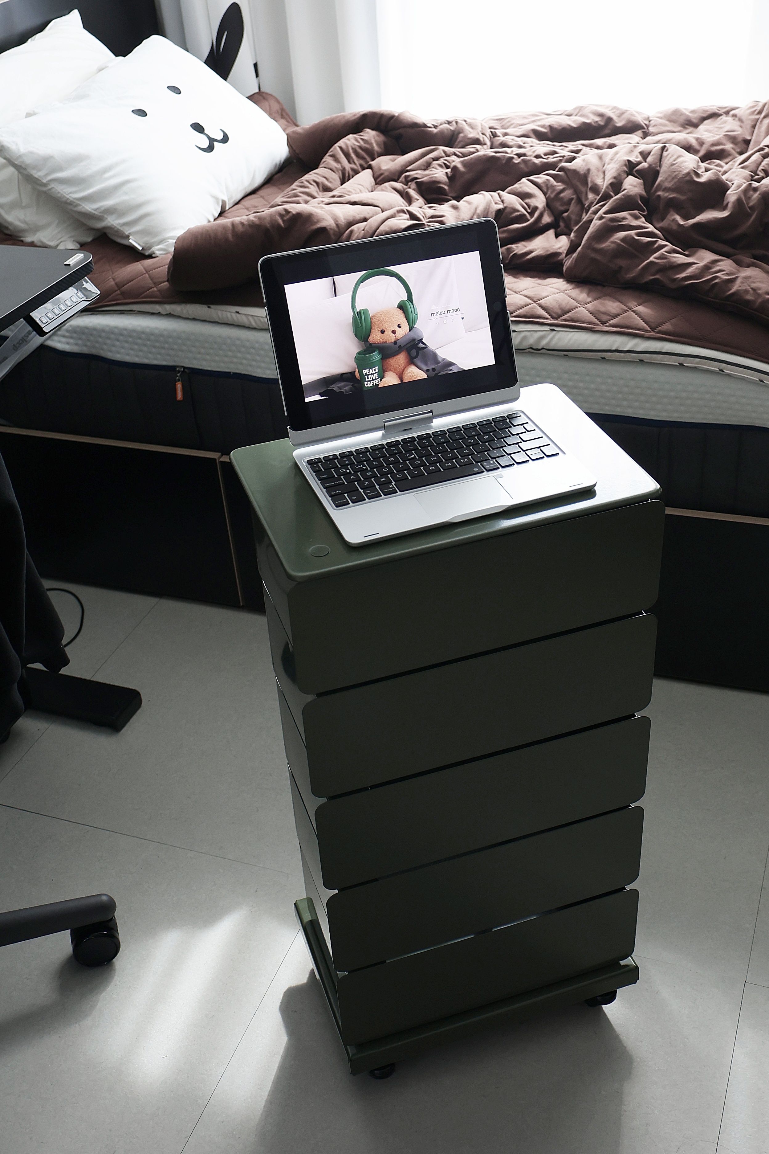 Tower Rotating Drawer Trolley user photo