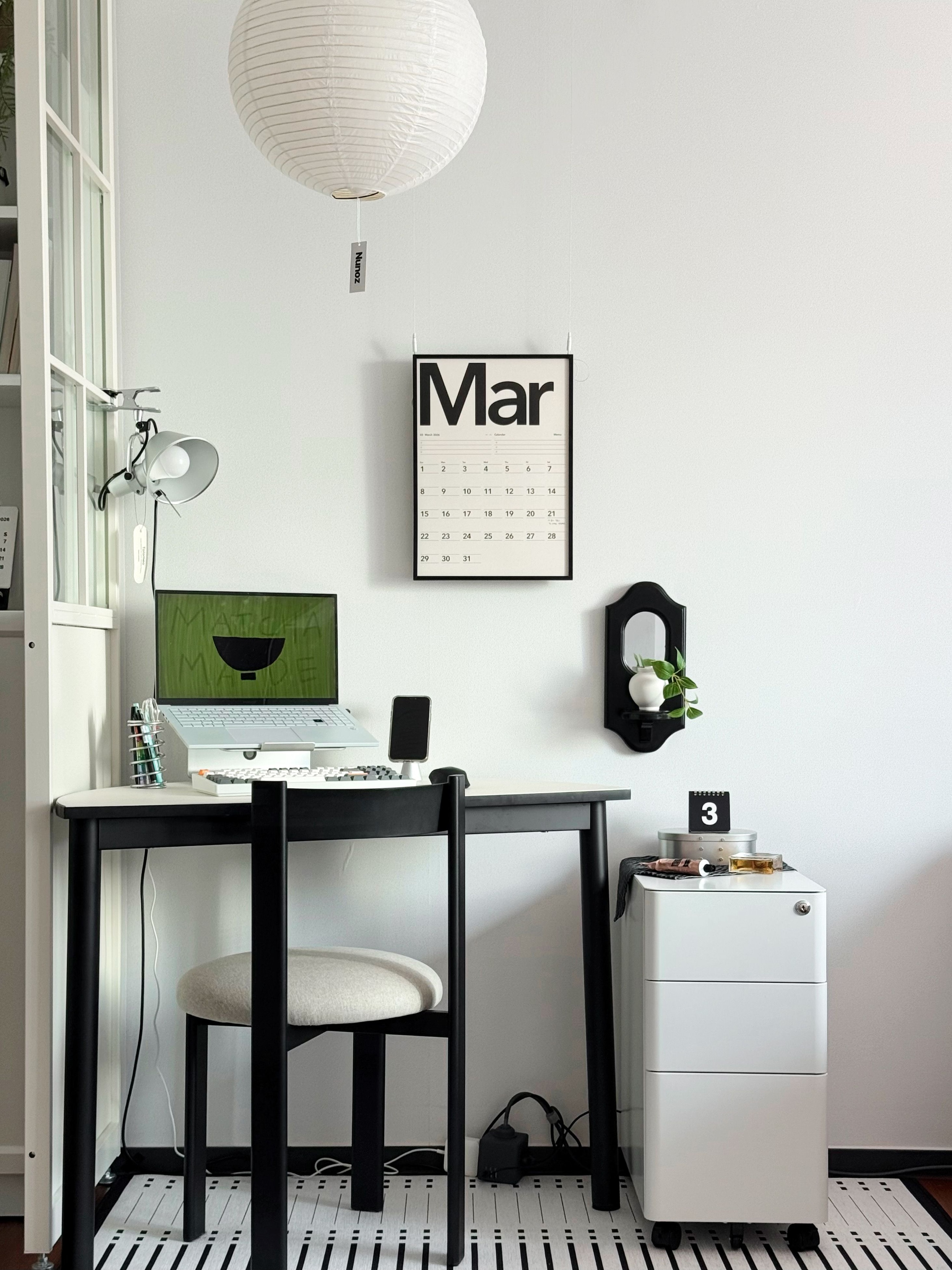 2027 Minimalist Wall Calendar user photo