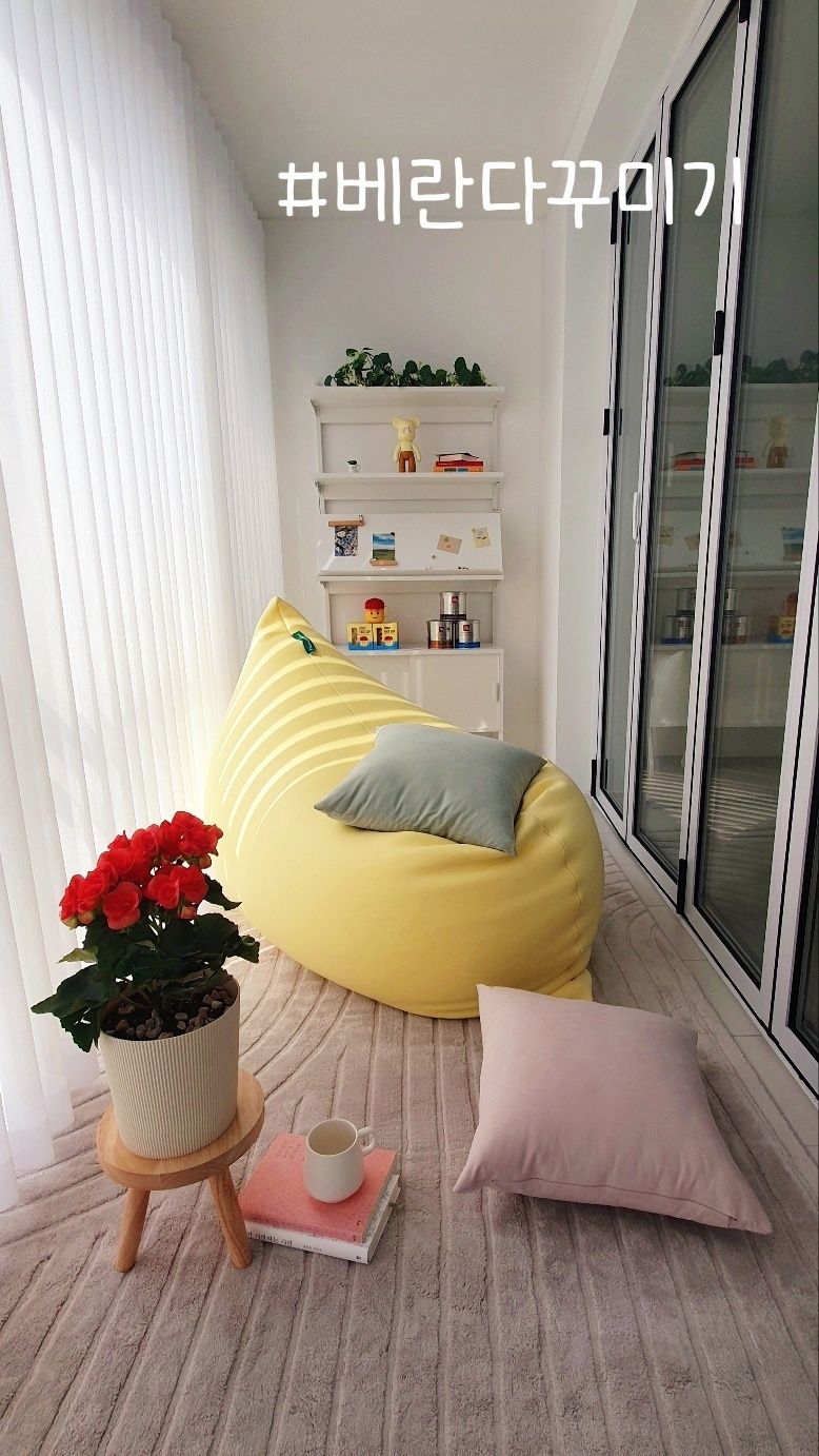 OAH Round Wood Plant Stool user photo