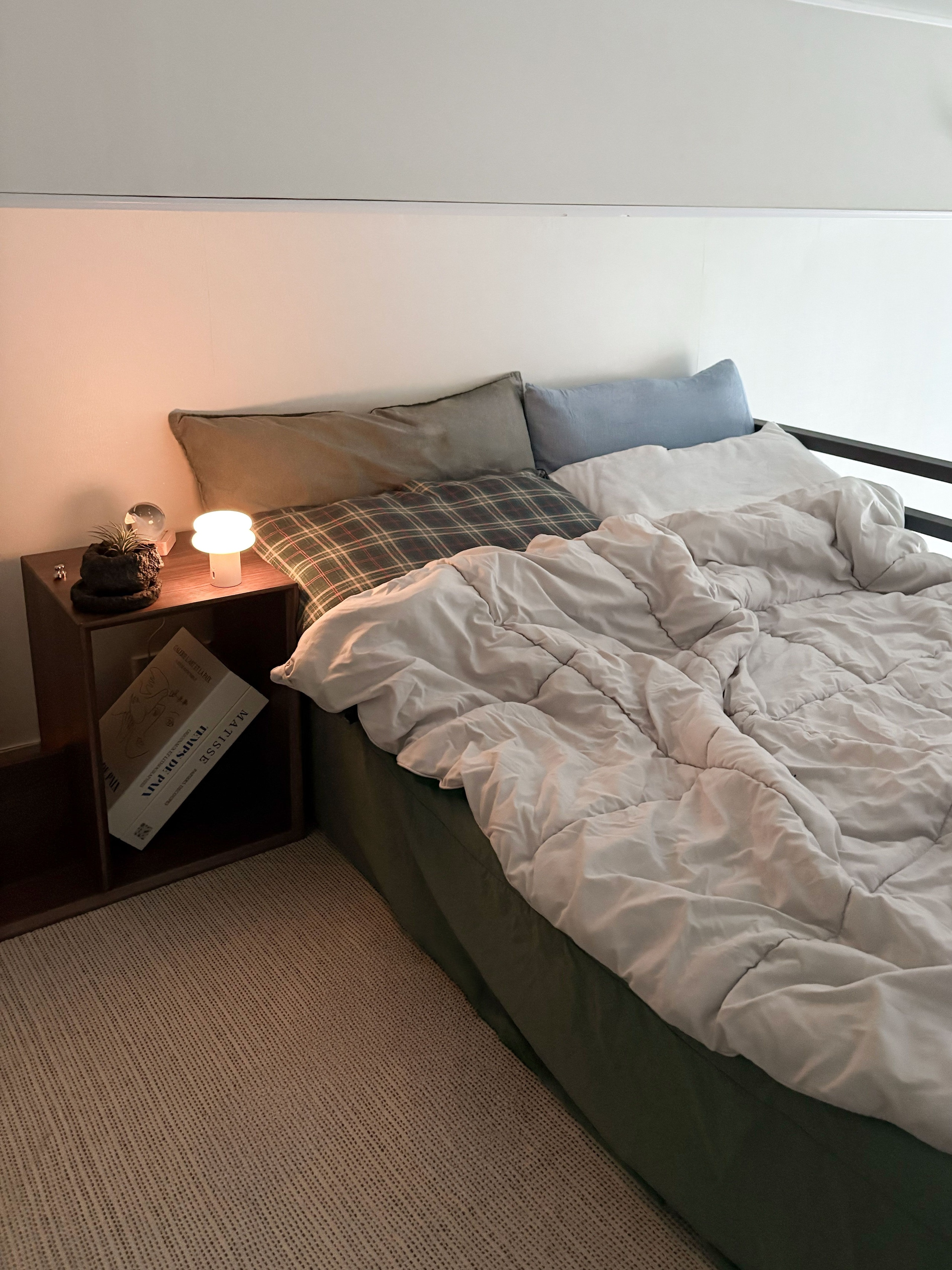 Meta Nesting Side Tables user photo