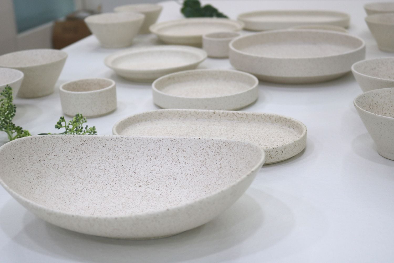 DAPI PERILLA オーバル 深皿 L ベージュ 陶磁器・セラミック フタなし