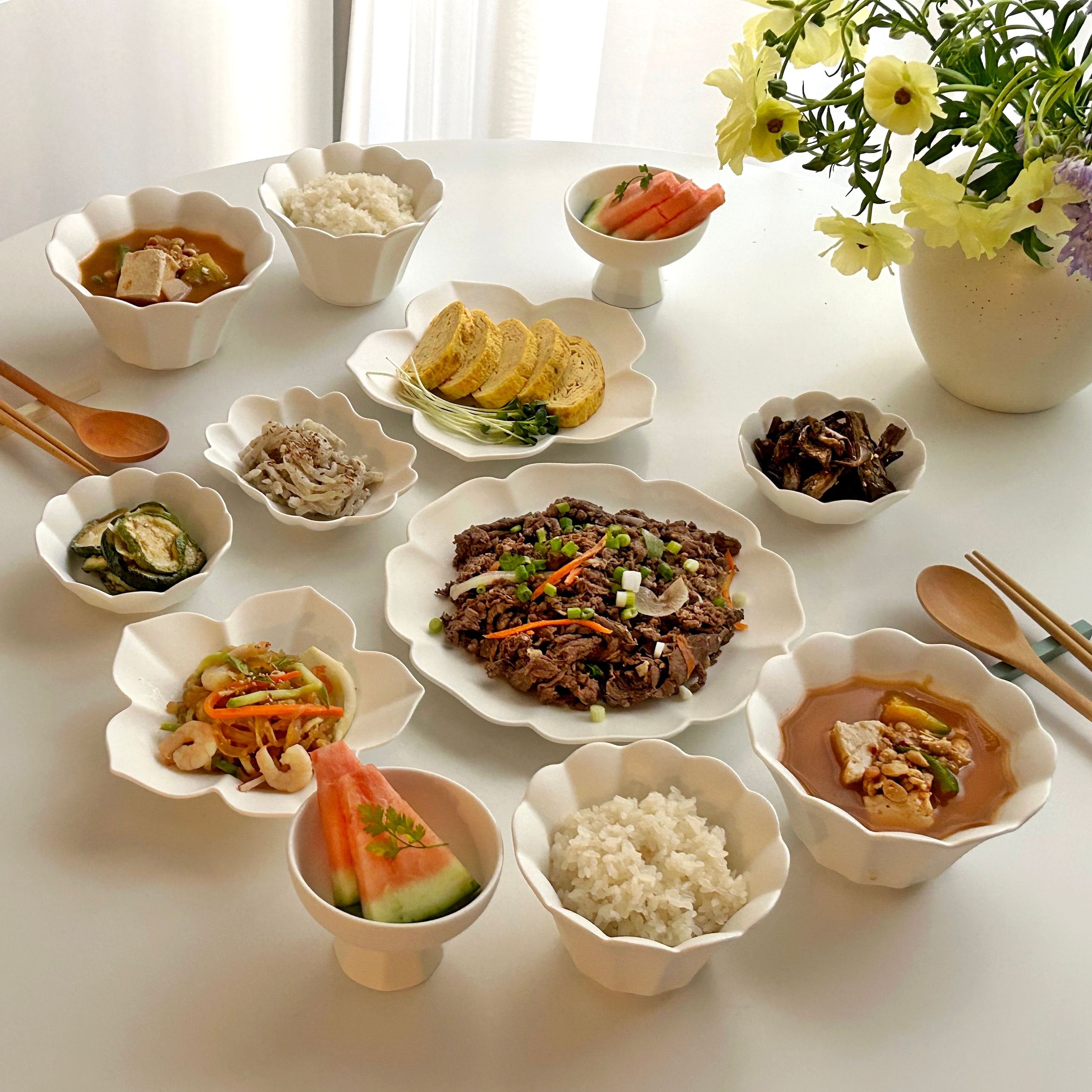 THE ELEGANT TABLE Eunseol 食器 2人 12点セット ホワイト 陶磁器