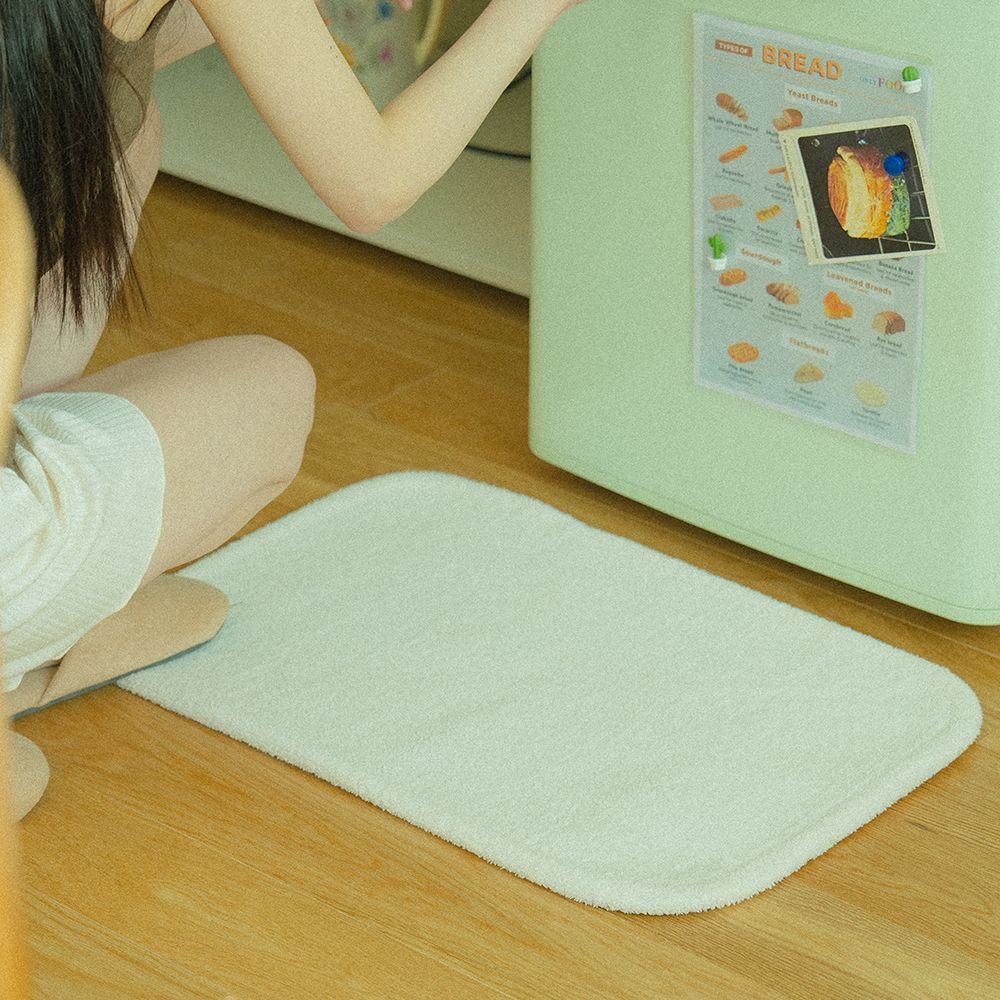バーバリーのバスマット　４枚 hey bay BAYPOP 洗えるバスマット Basic［7色・2種］ 長方形 ホワイト