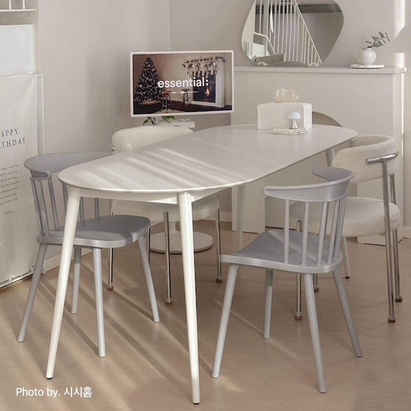 IKEA PINNTORP ピントルプ テーブル | Seating for Four・Swedish