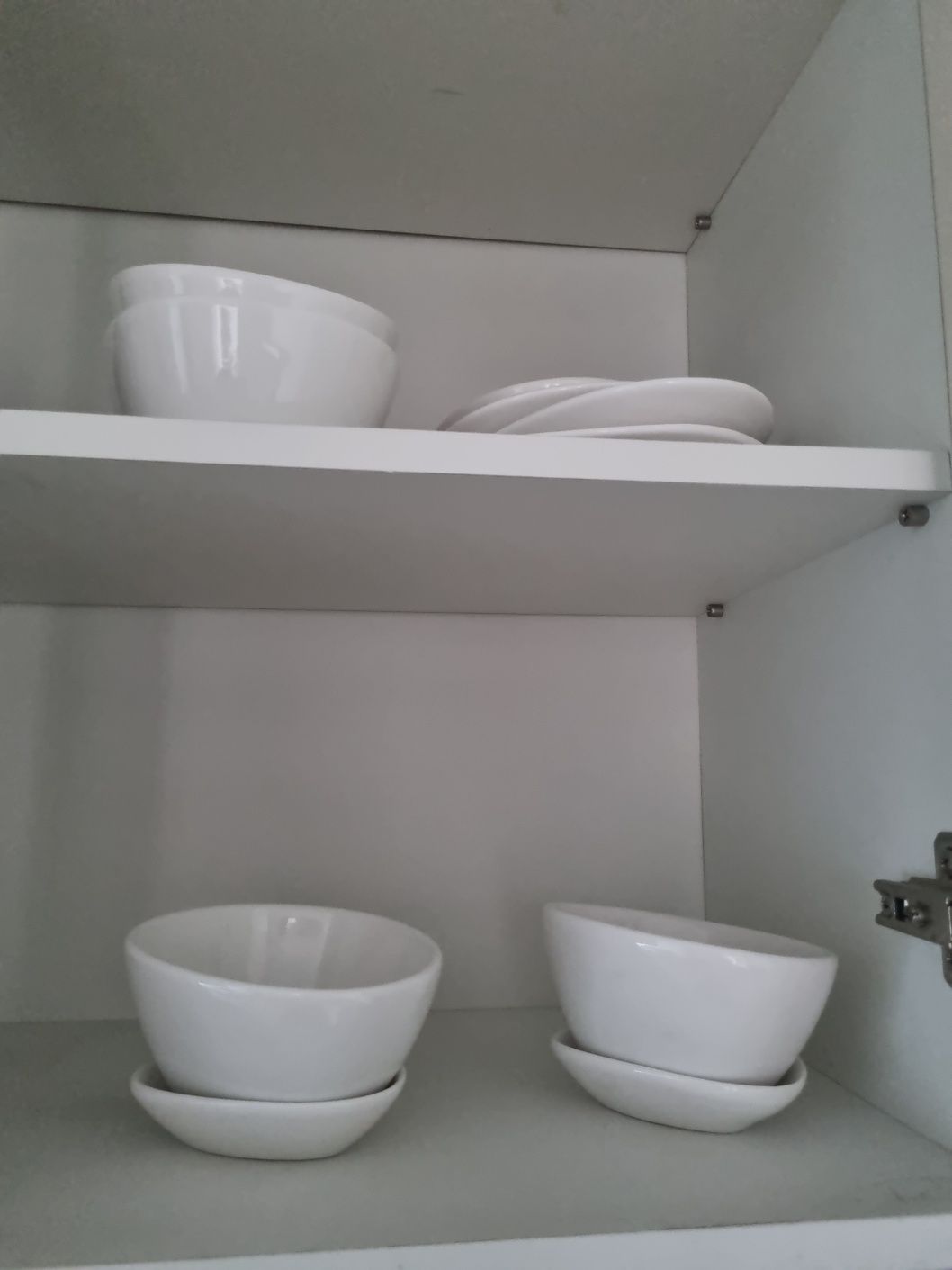 Cream White Pebble Dinnerware Set for 2 user photo