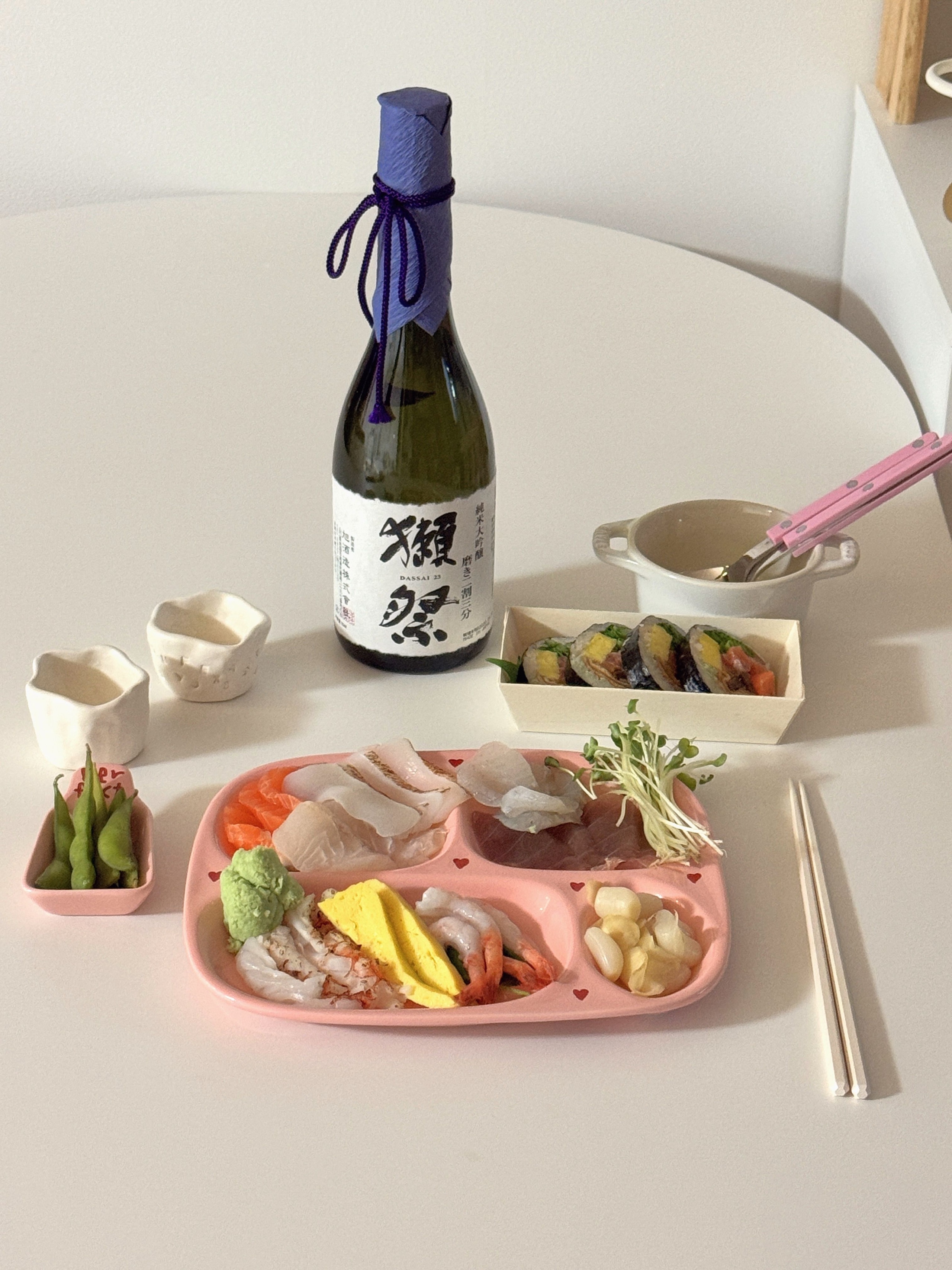 Pink Edition Ceramic Solo Meal Tray Set user photo