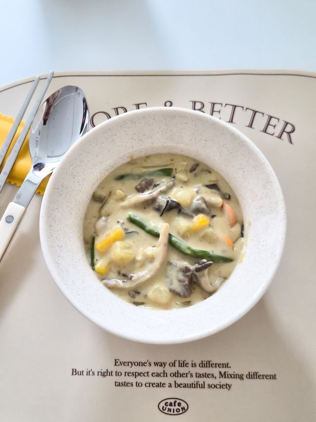 Pebbler Everyday Ceramic Bowl (M) user photo
