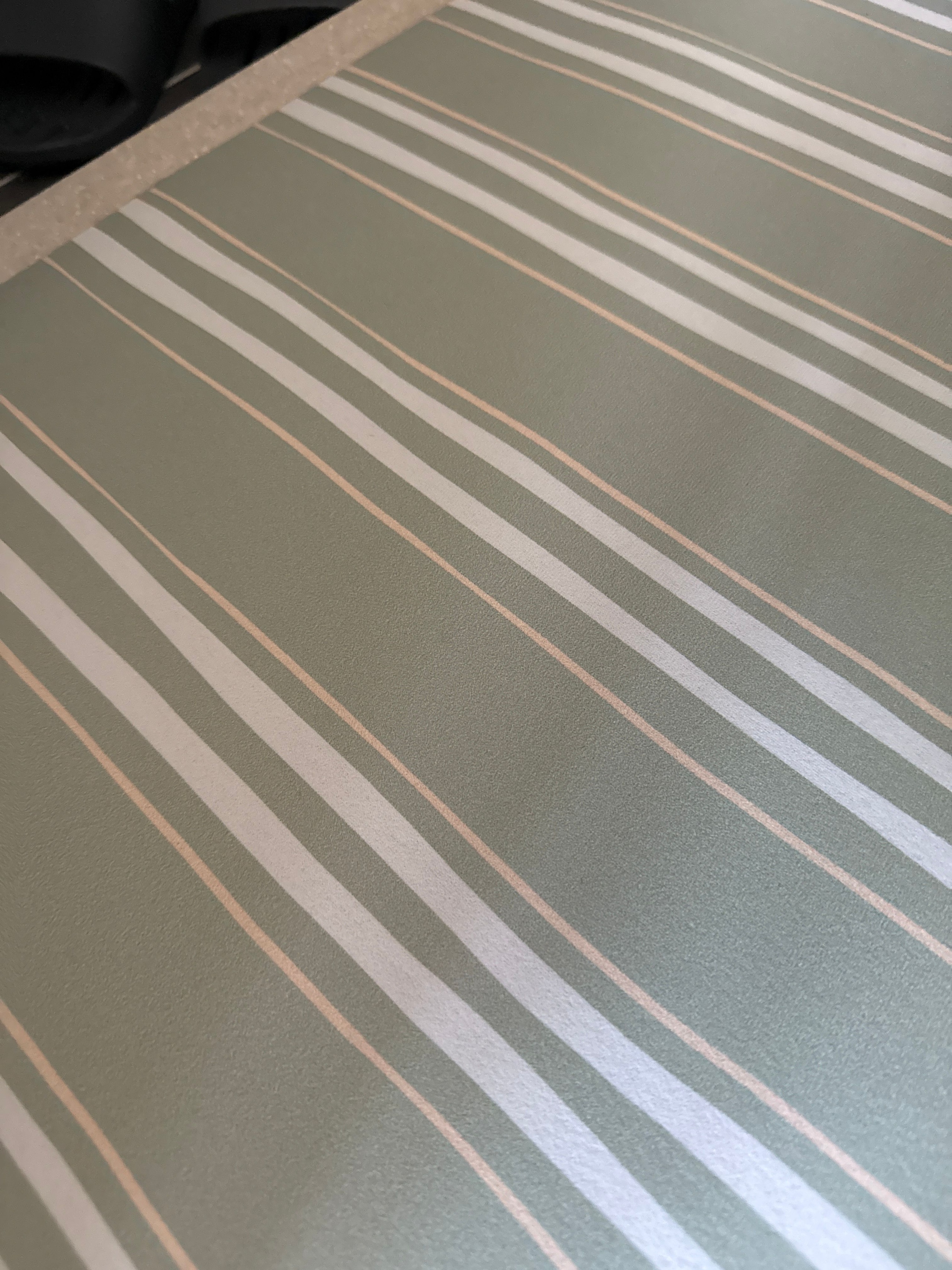 Washable Stripe Diatomite Shape Bath Mat user photo