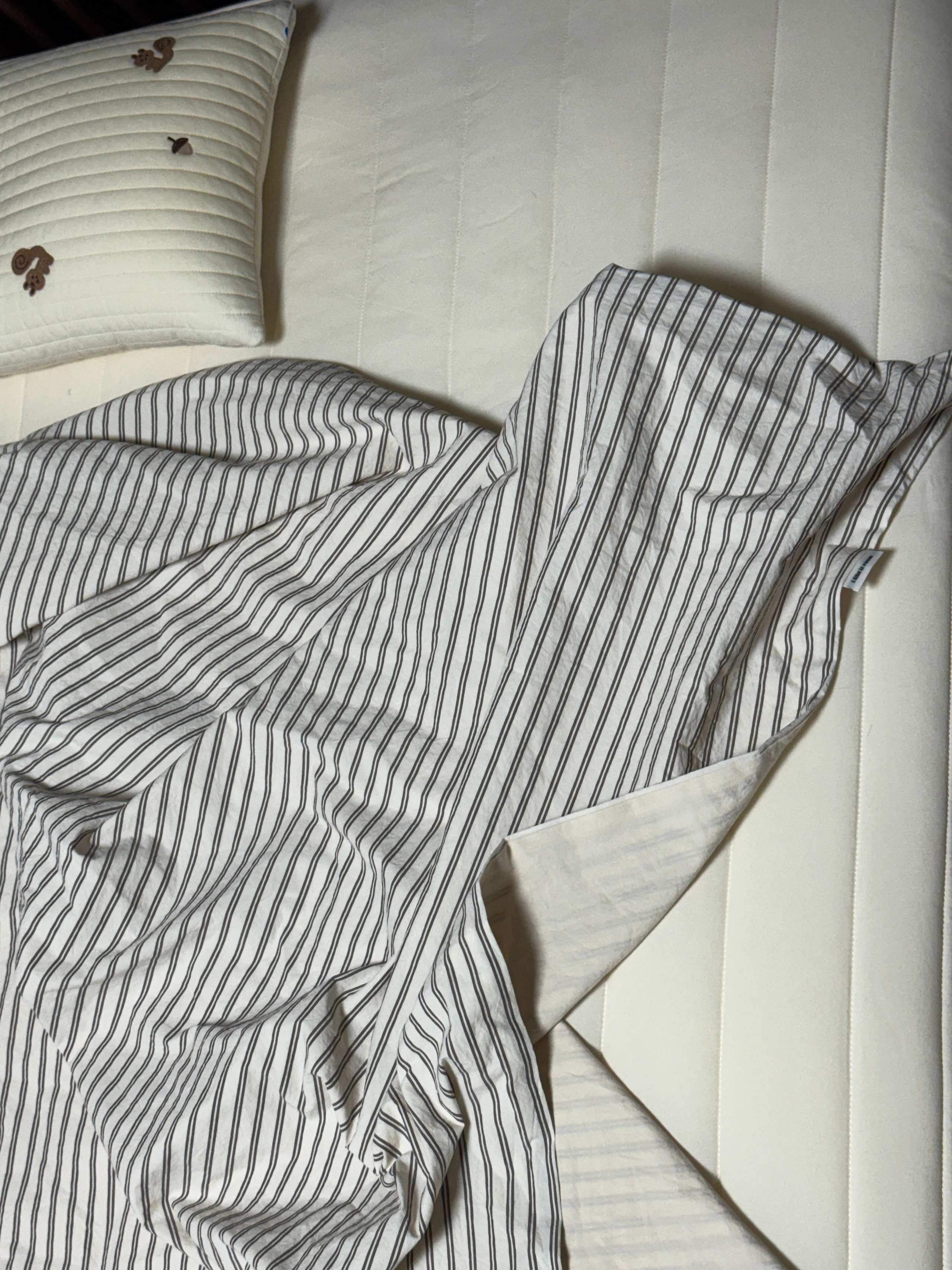 Brown Stripe Reversible Duvet Cover user photo